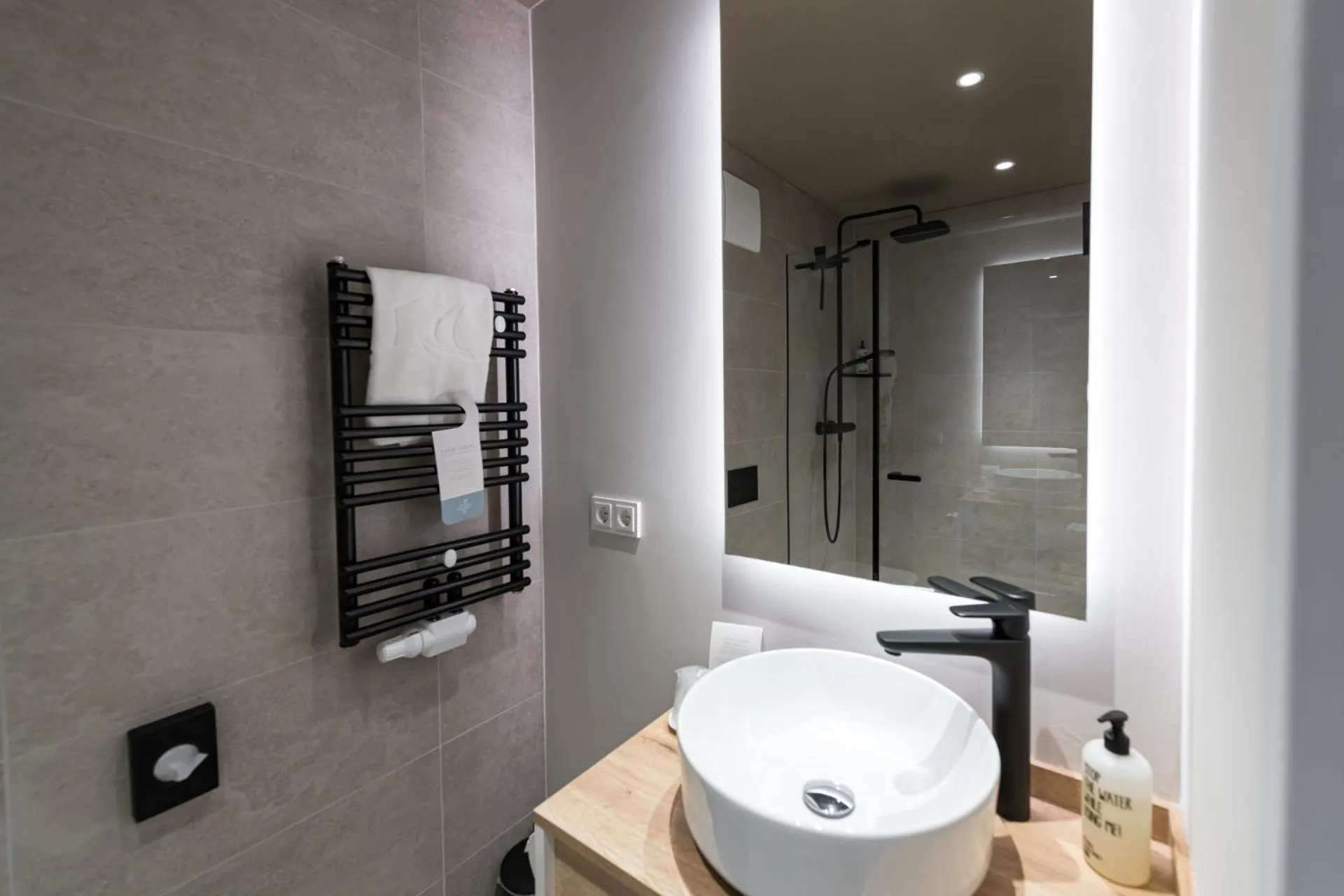 Bathroom in Hafenhotel zu Putbus