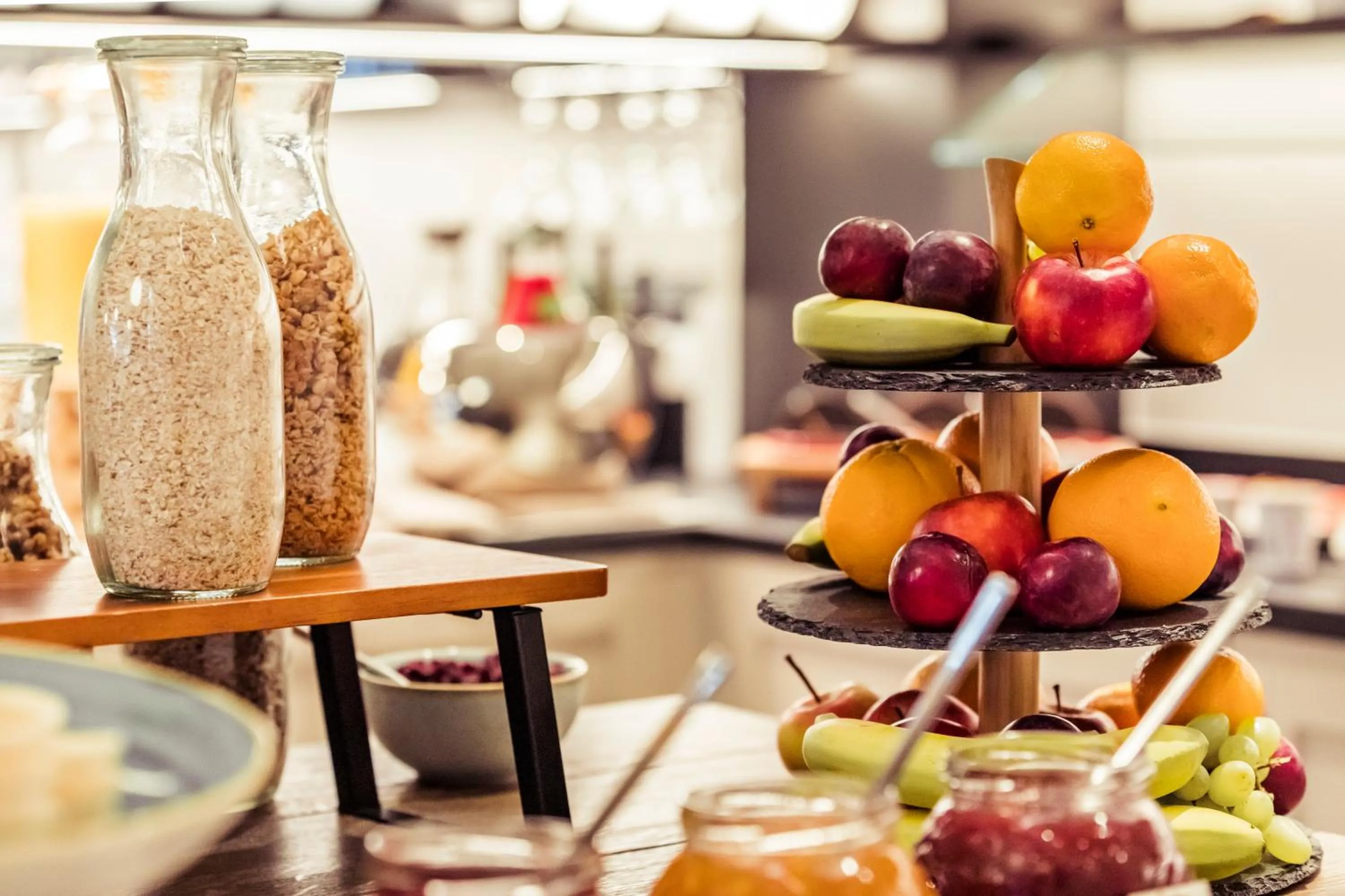 Breakfast in Hafenhotel zu Putbus