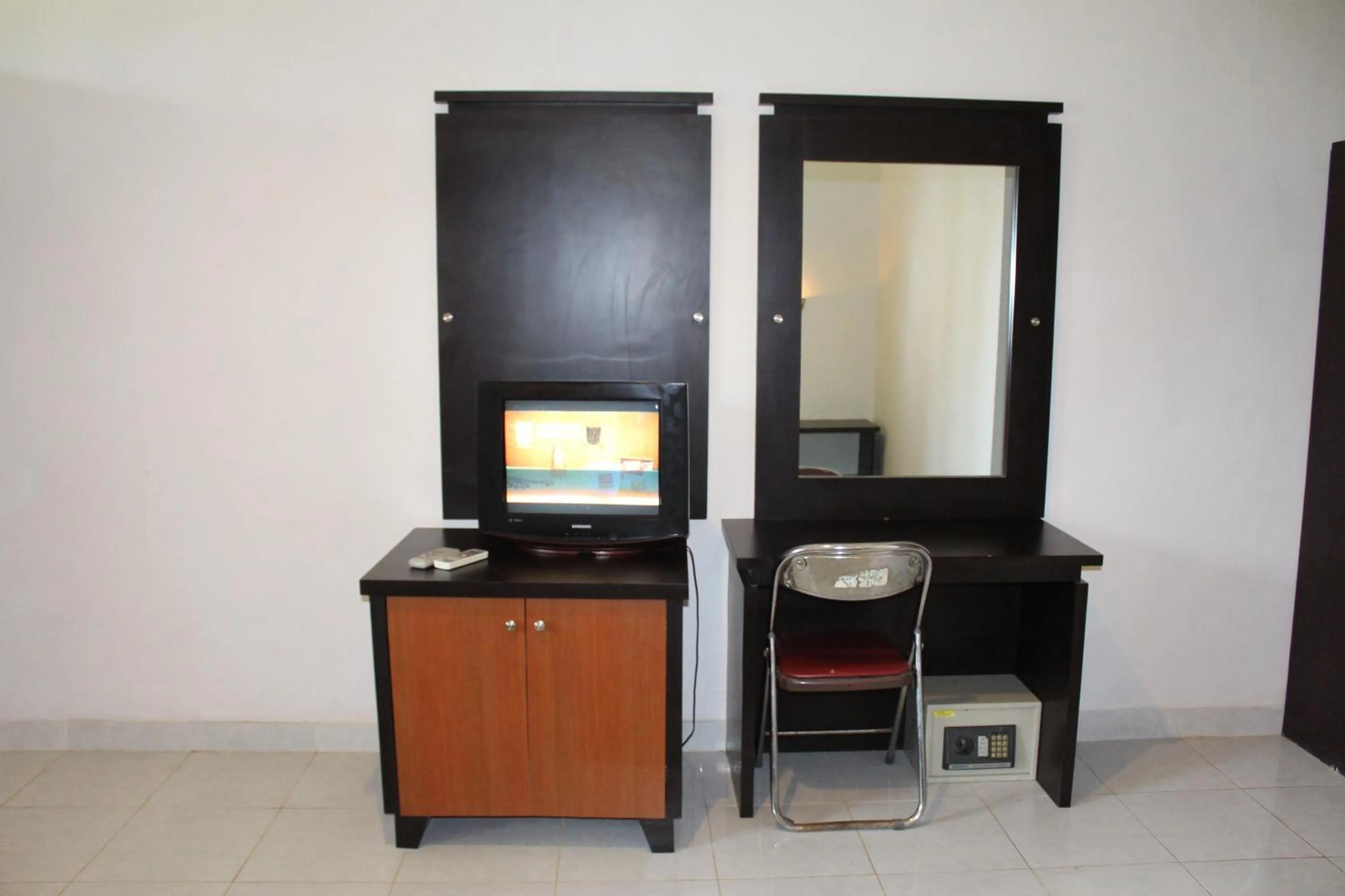 Aman Gati Hotel Lakey