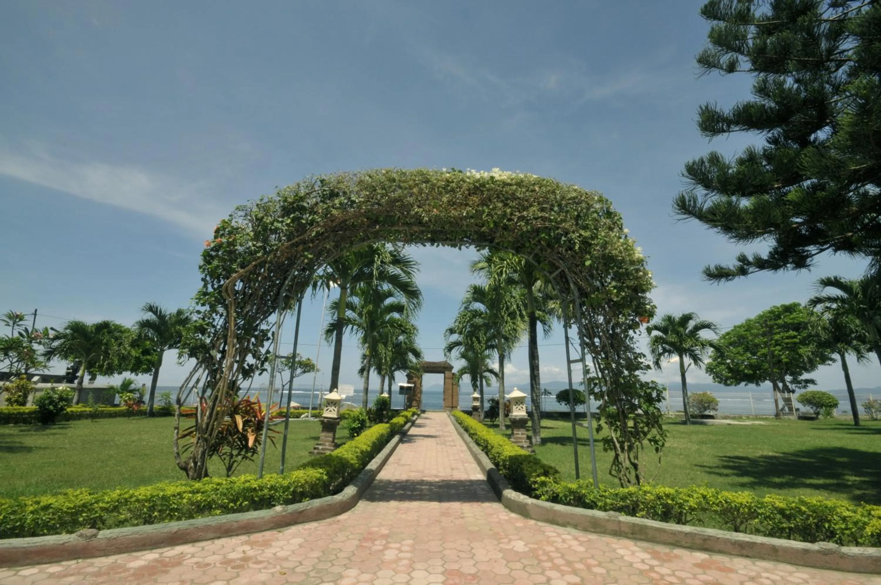 Aman Gati Hotel Lakey