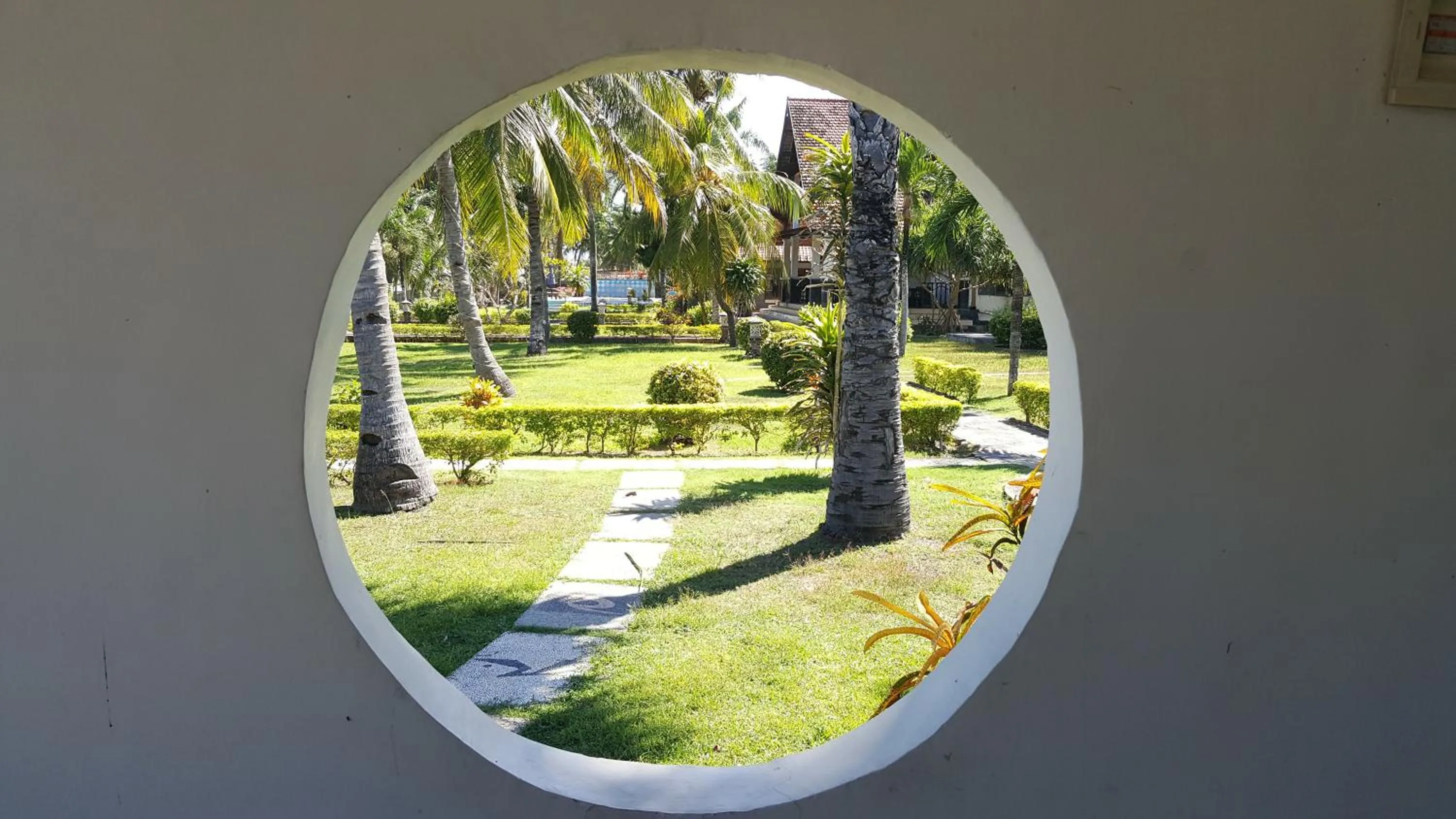 Aman Gati Hotel Lakey