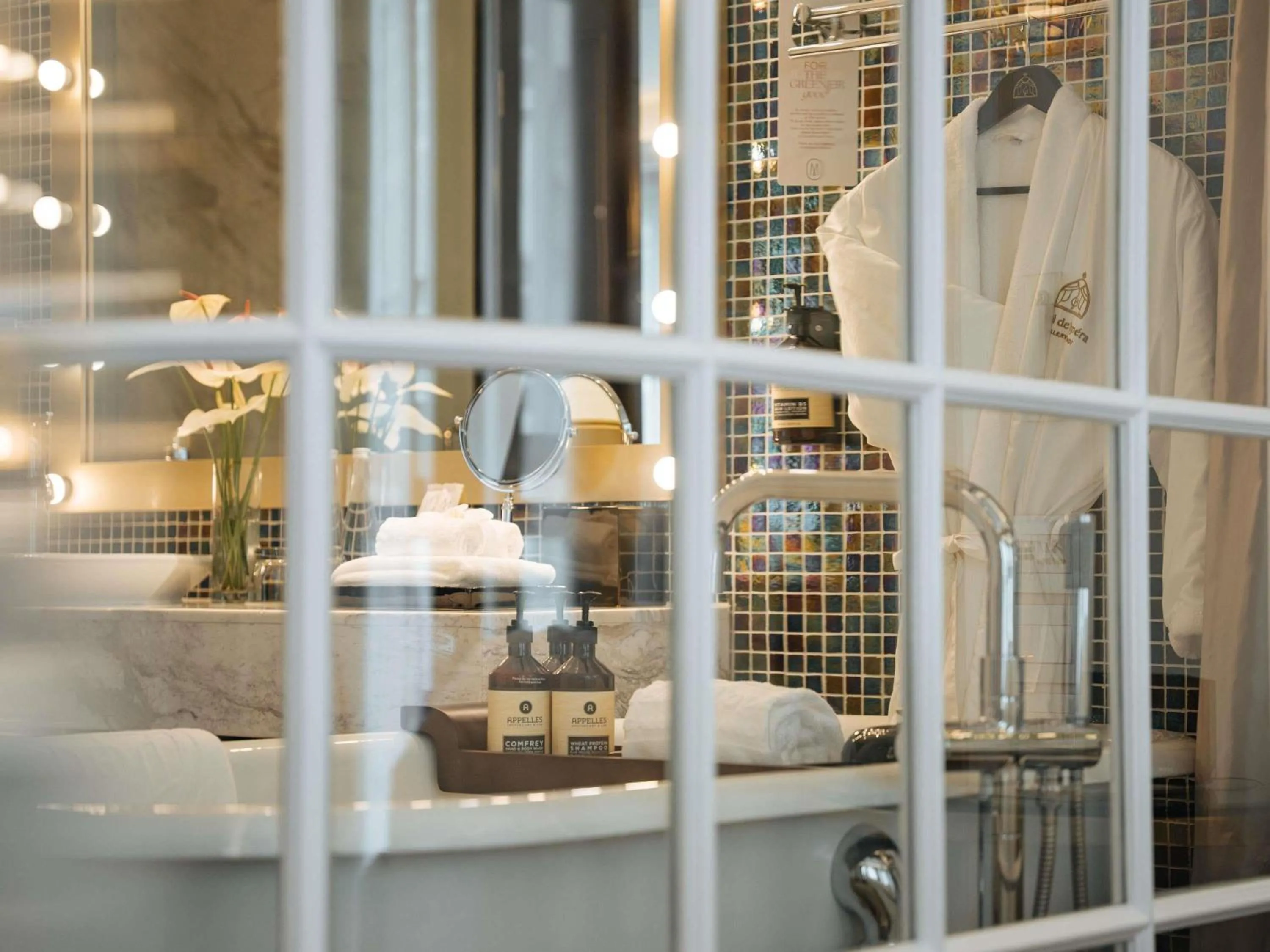 Bedroom in Hotel de l'Opera Hanoi - MGallery