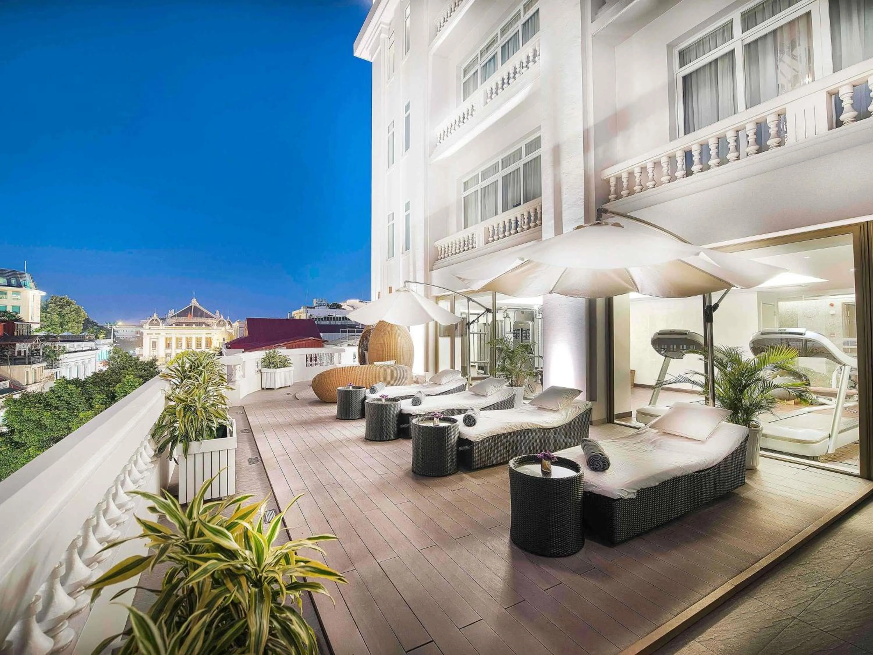 Property building in Hotel de l'Opera Hanoi - MGallery