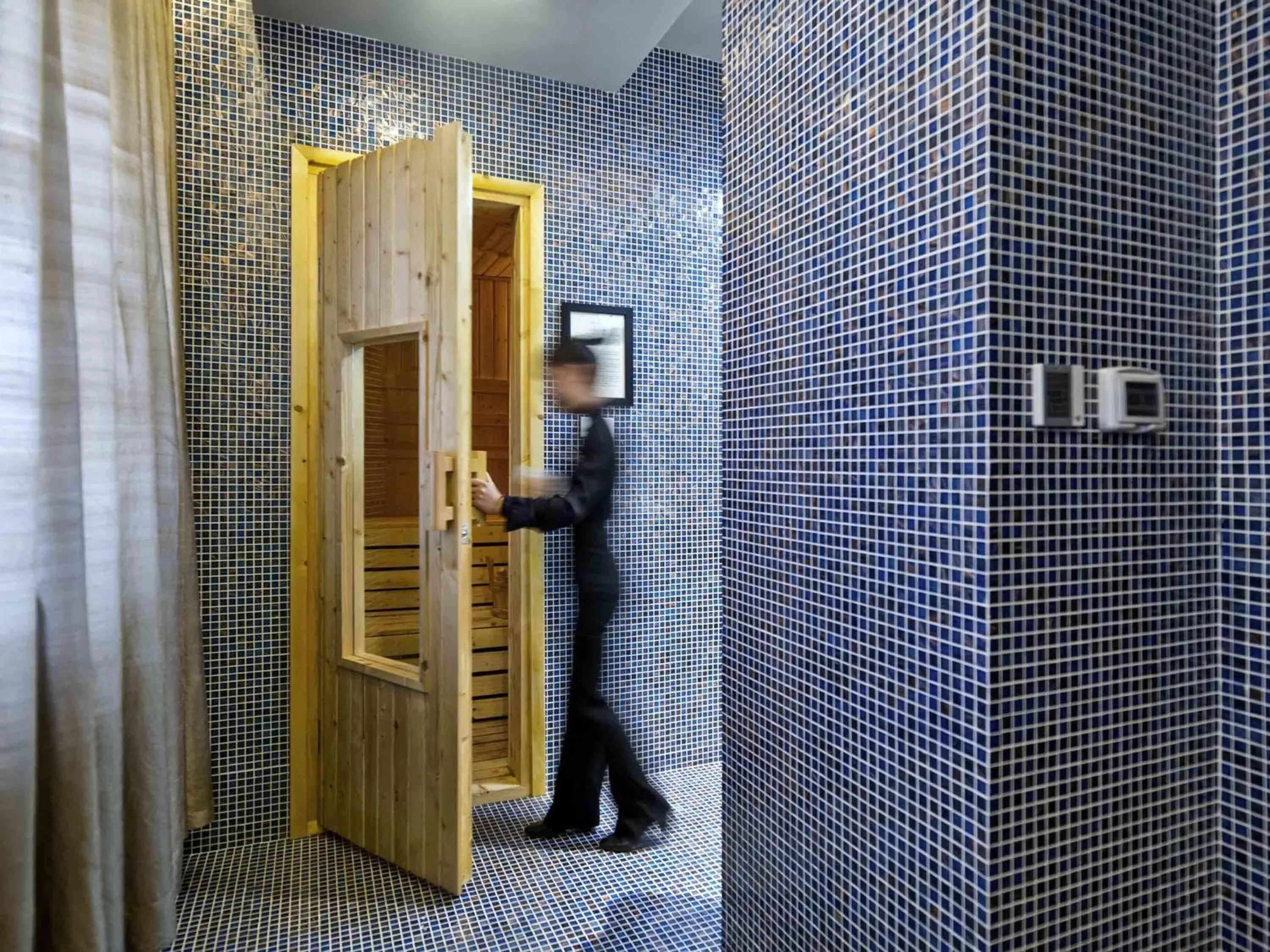 Pool view in Hotel de l'Opera Hanoi - MGallery