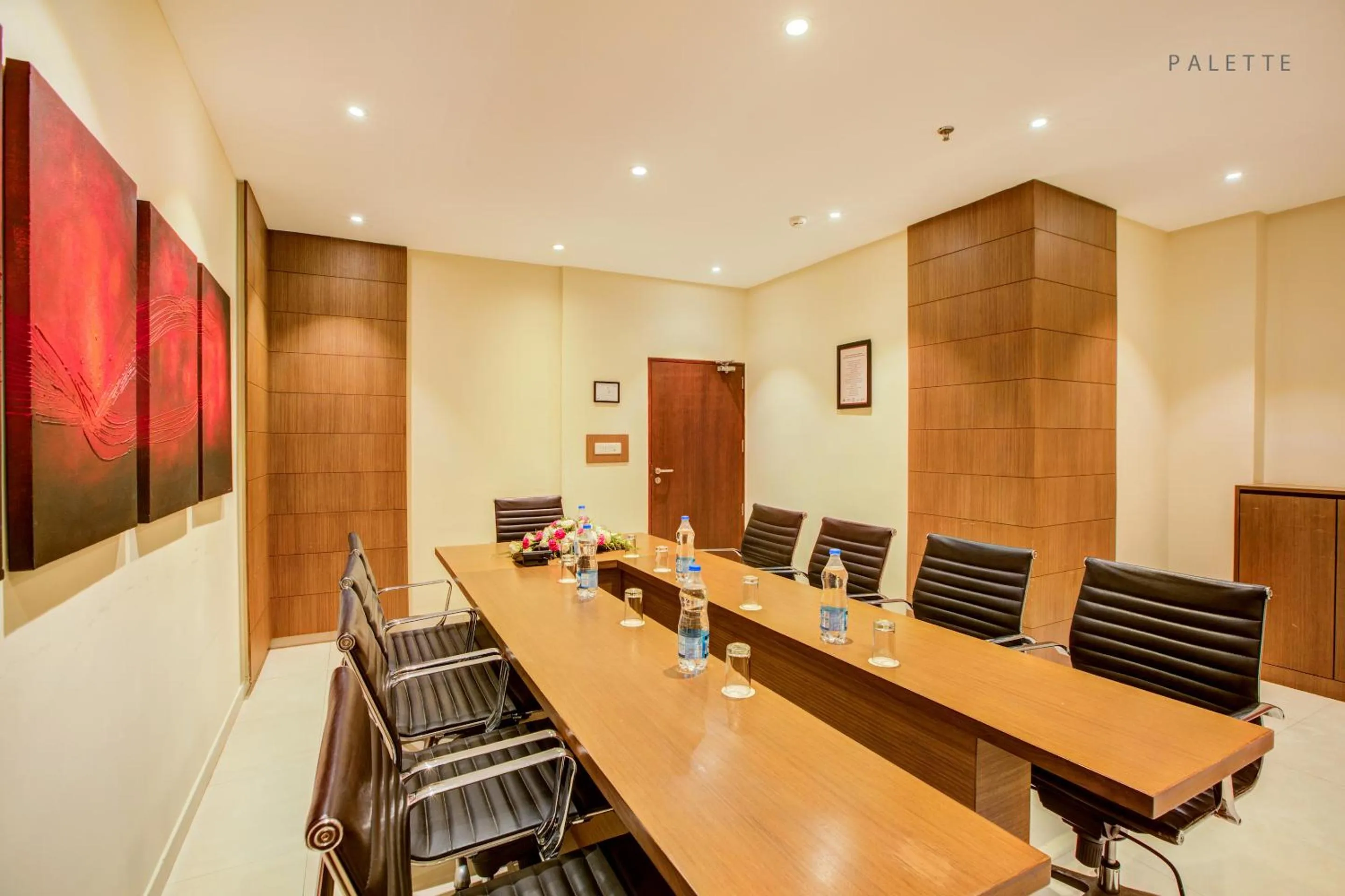 Meeting/conference room in JK Residency Cheruvathur