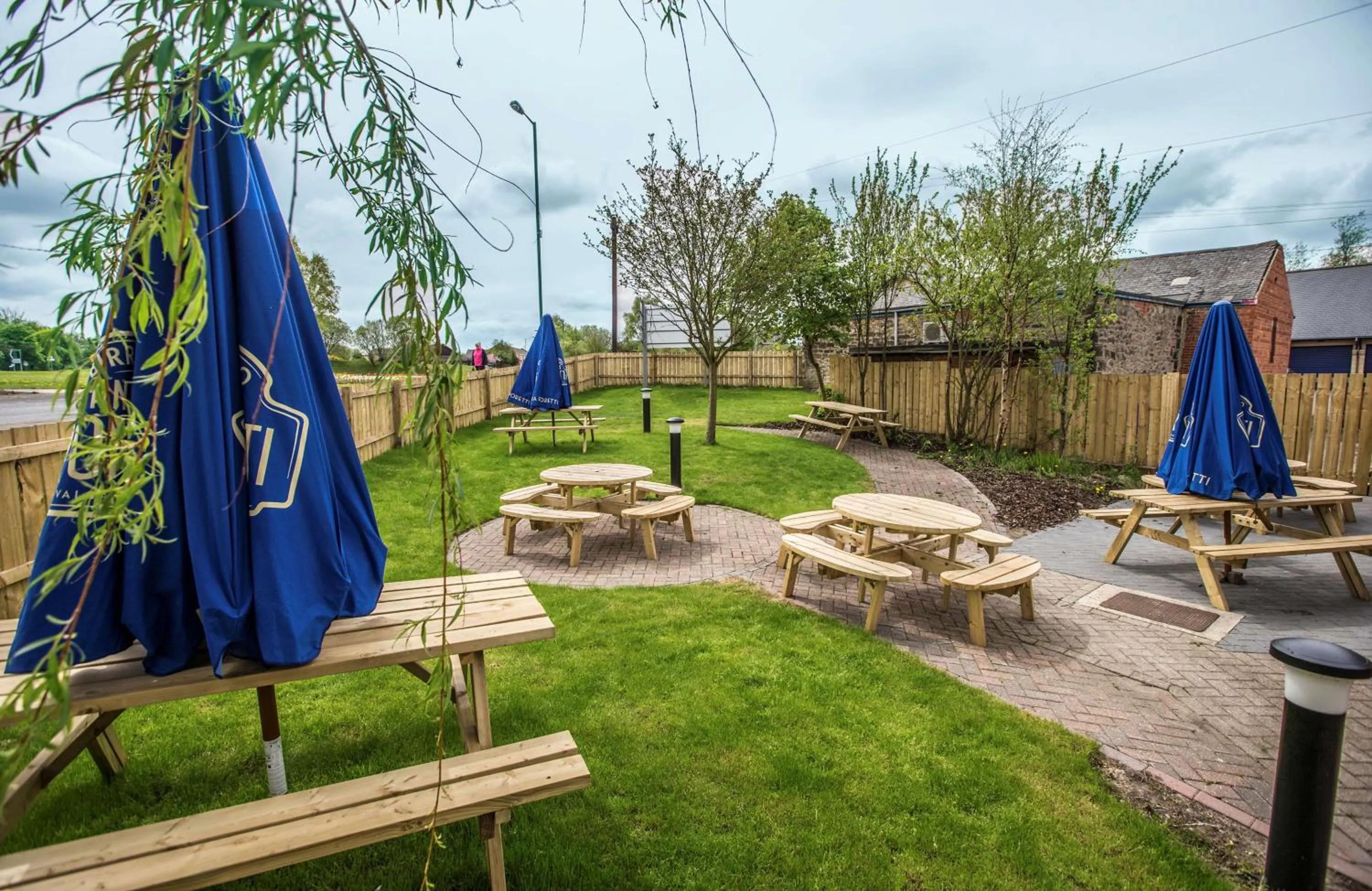 Property building in Hotel 52 Stanley