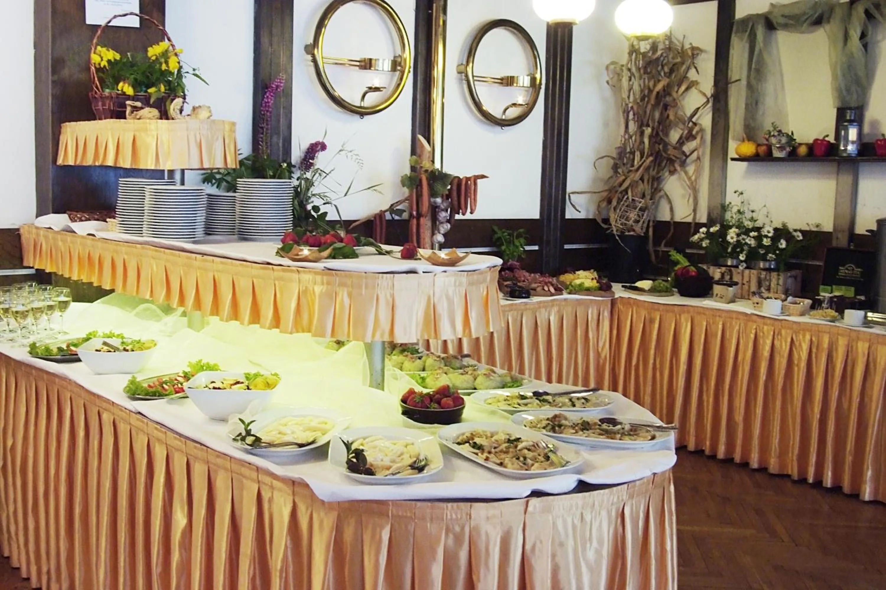 Restaurant/places to eat in Hotel***NAT Piwniczna Zdrój