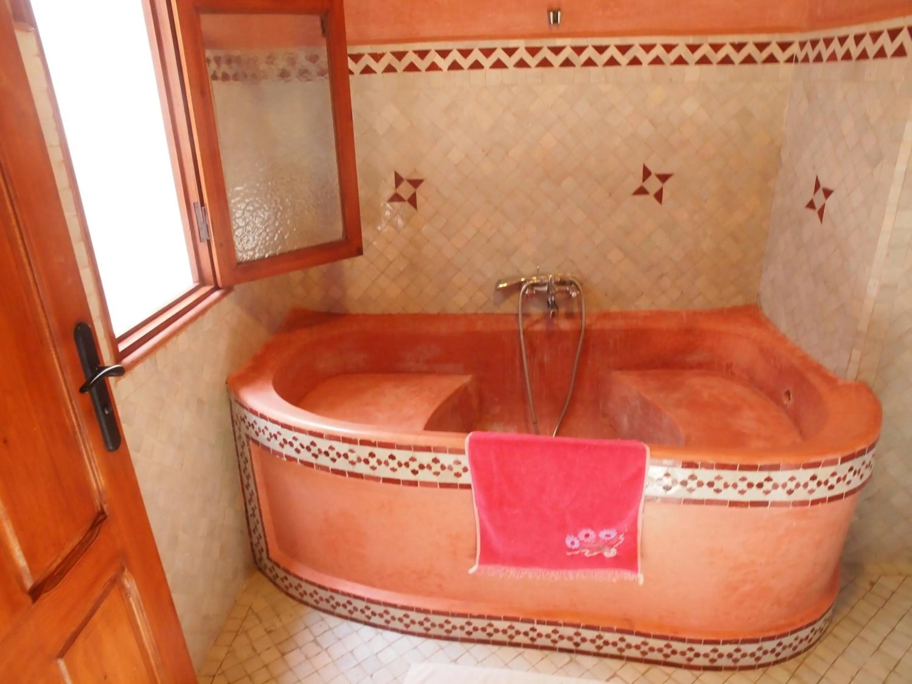 Bathroom in Riad Al khansaa
