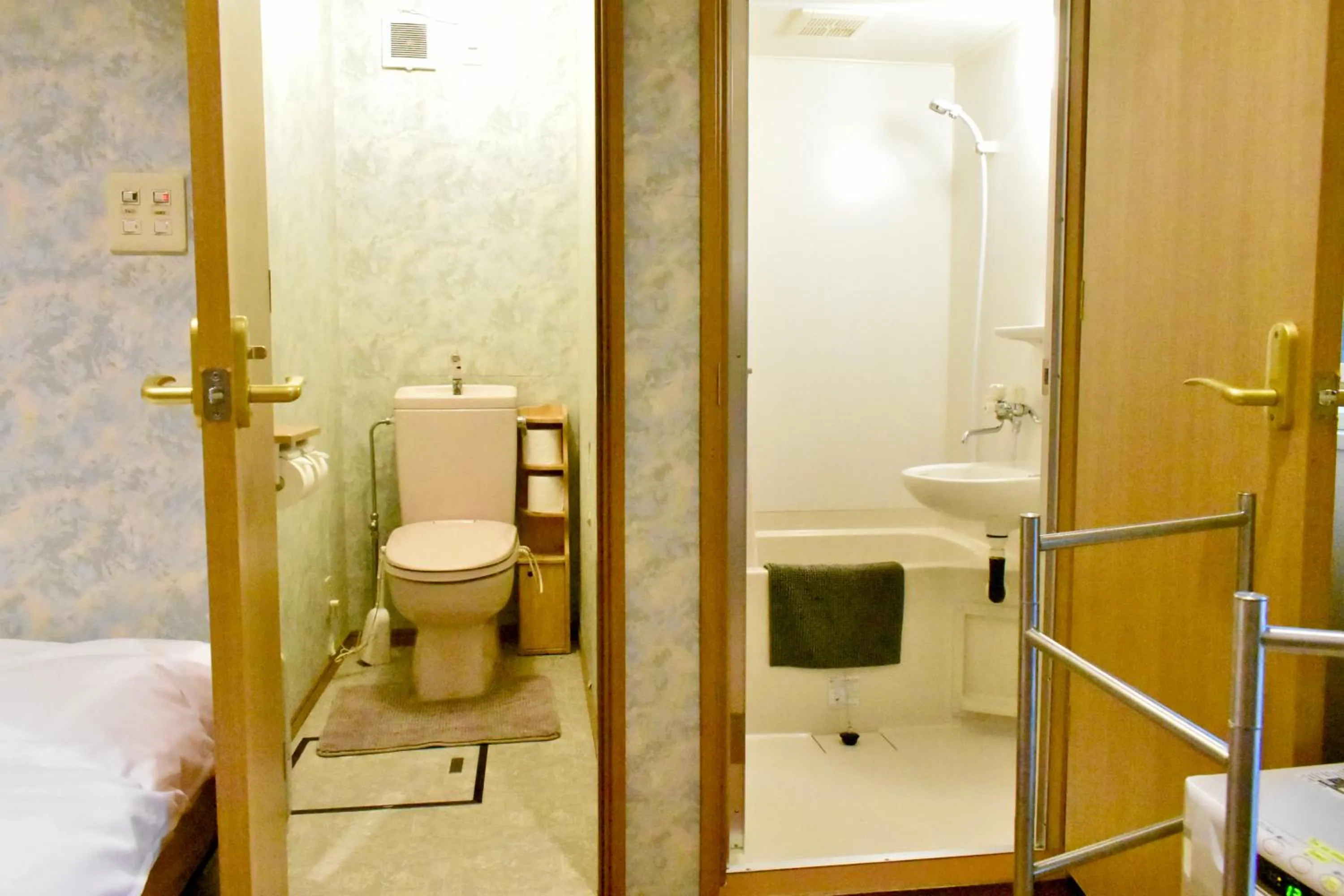 Toilet in Penke Panke Lodge and Apartments