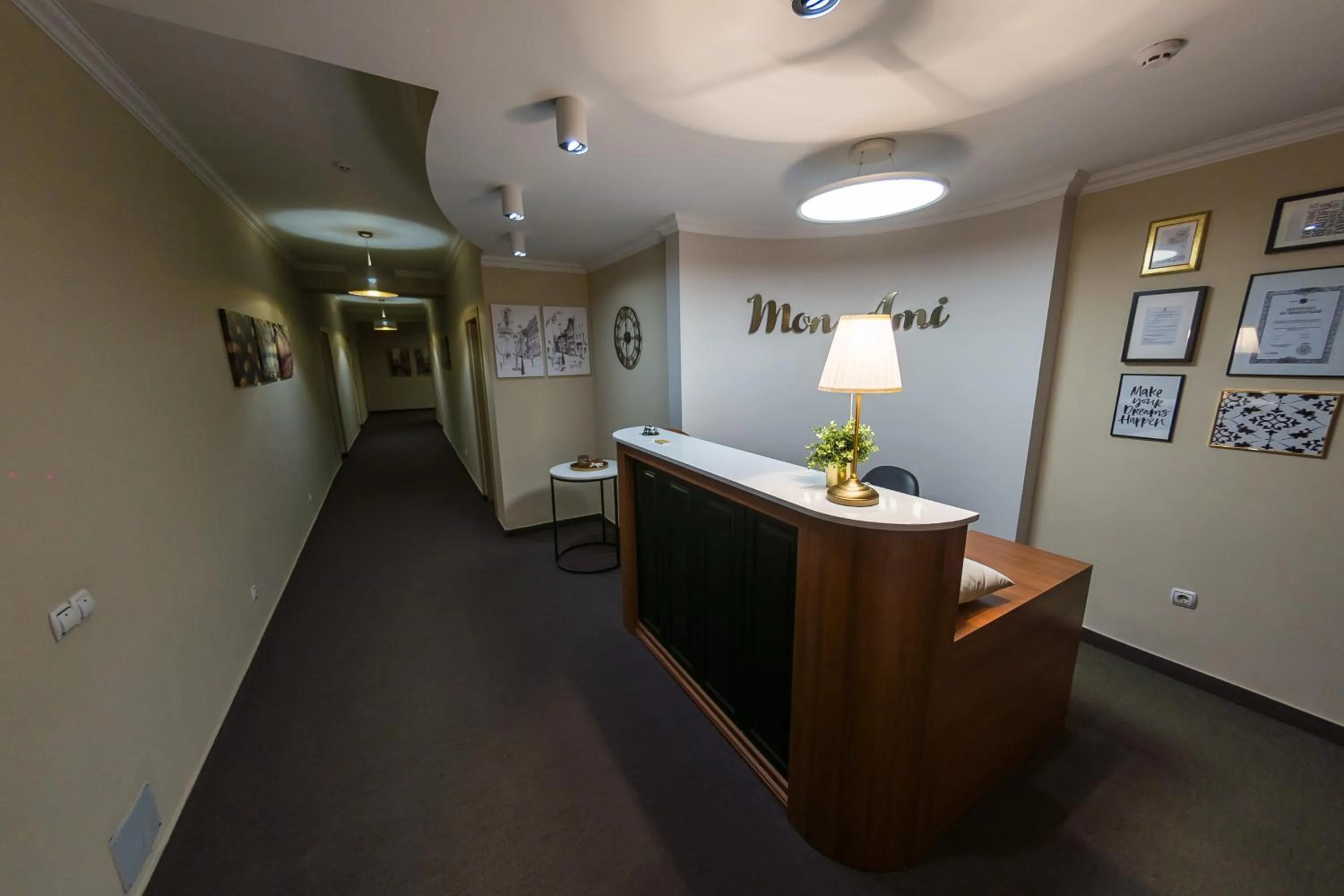 Lobby or reception in Mon Ami Villa