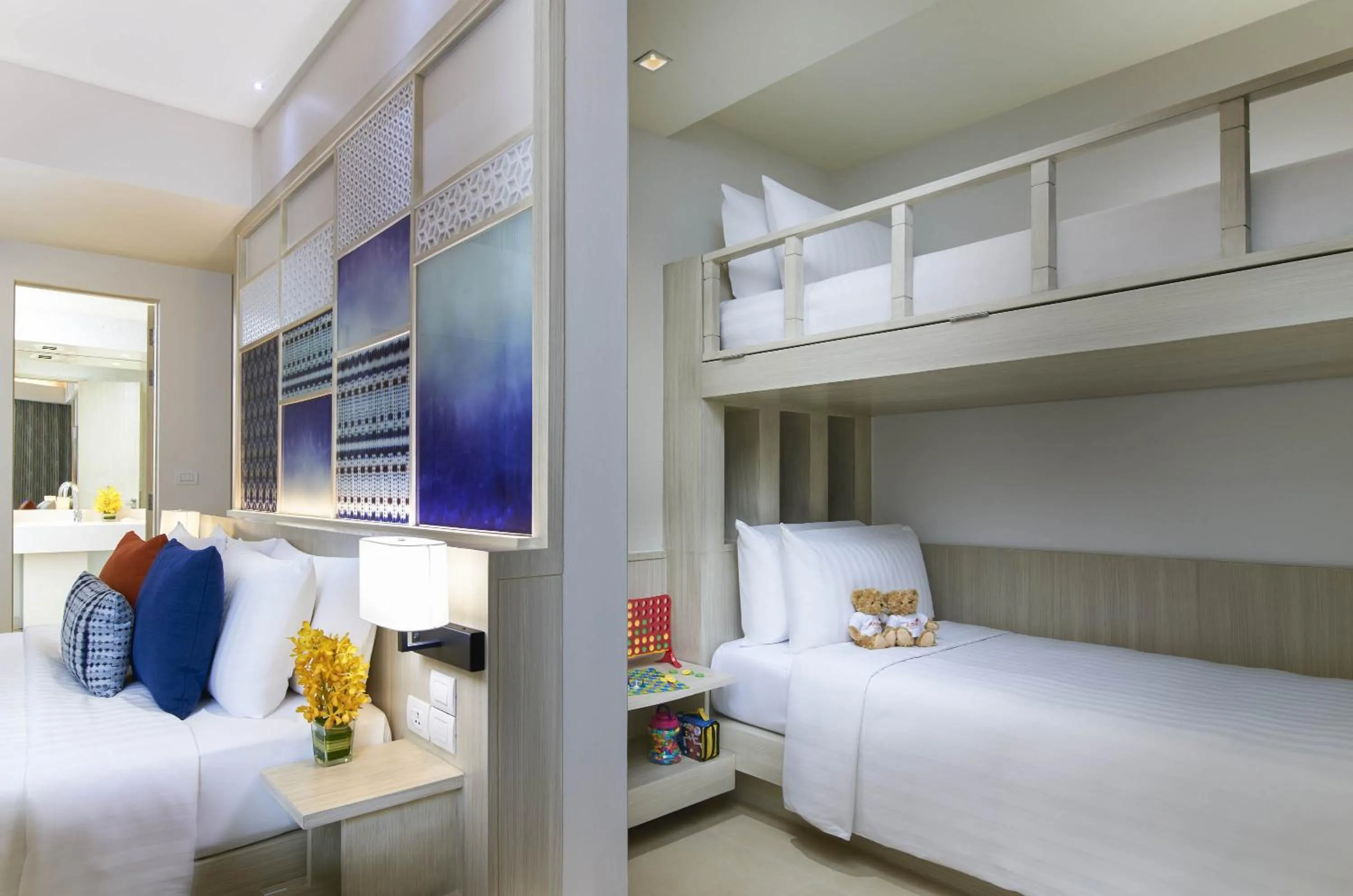 Photo of the whole room, Bed in Amari Pattaya