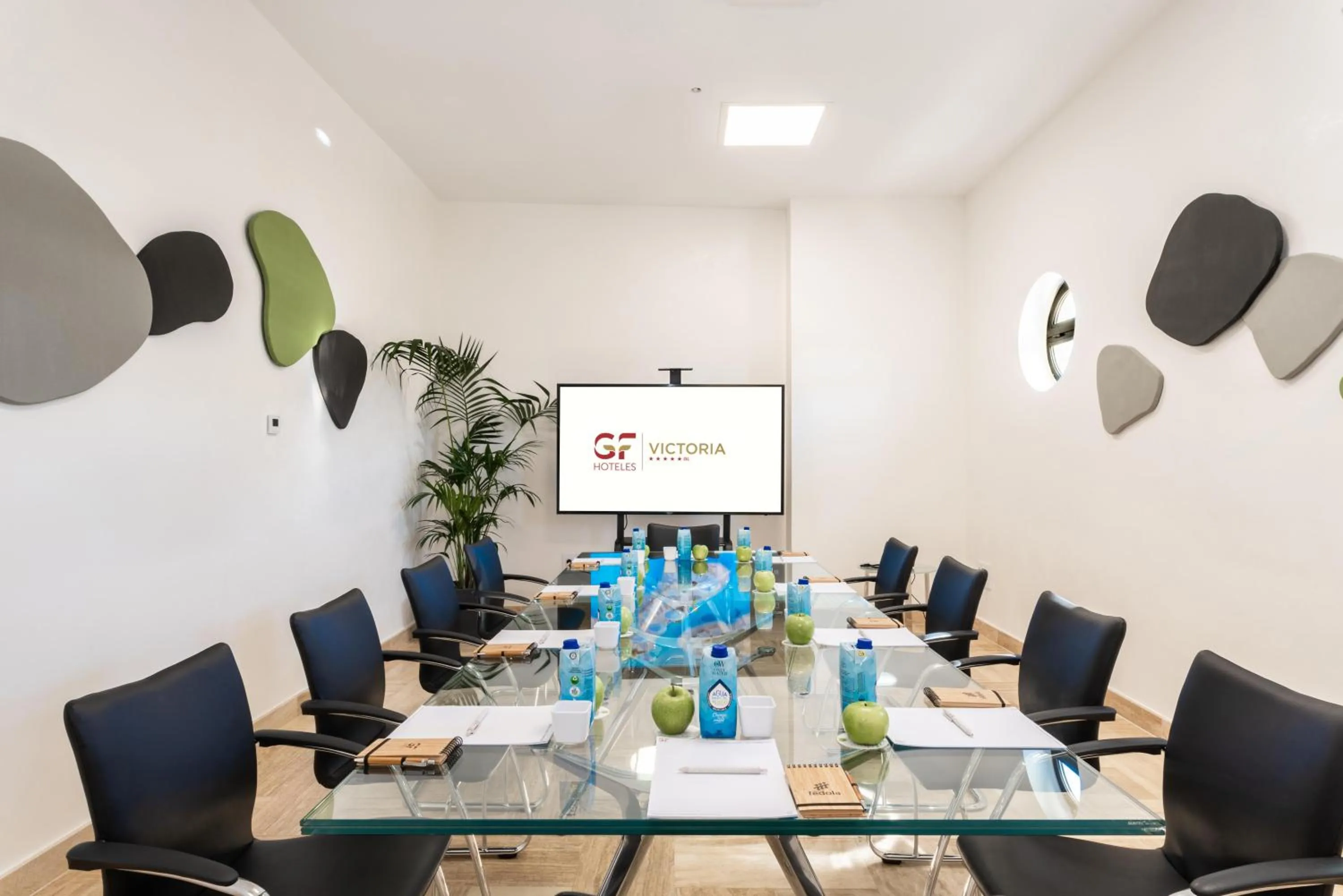 Meeting/conference room in GF Victoria