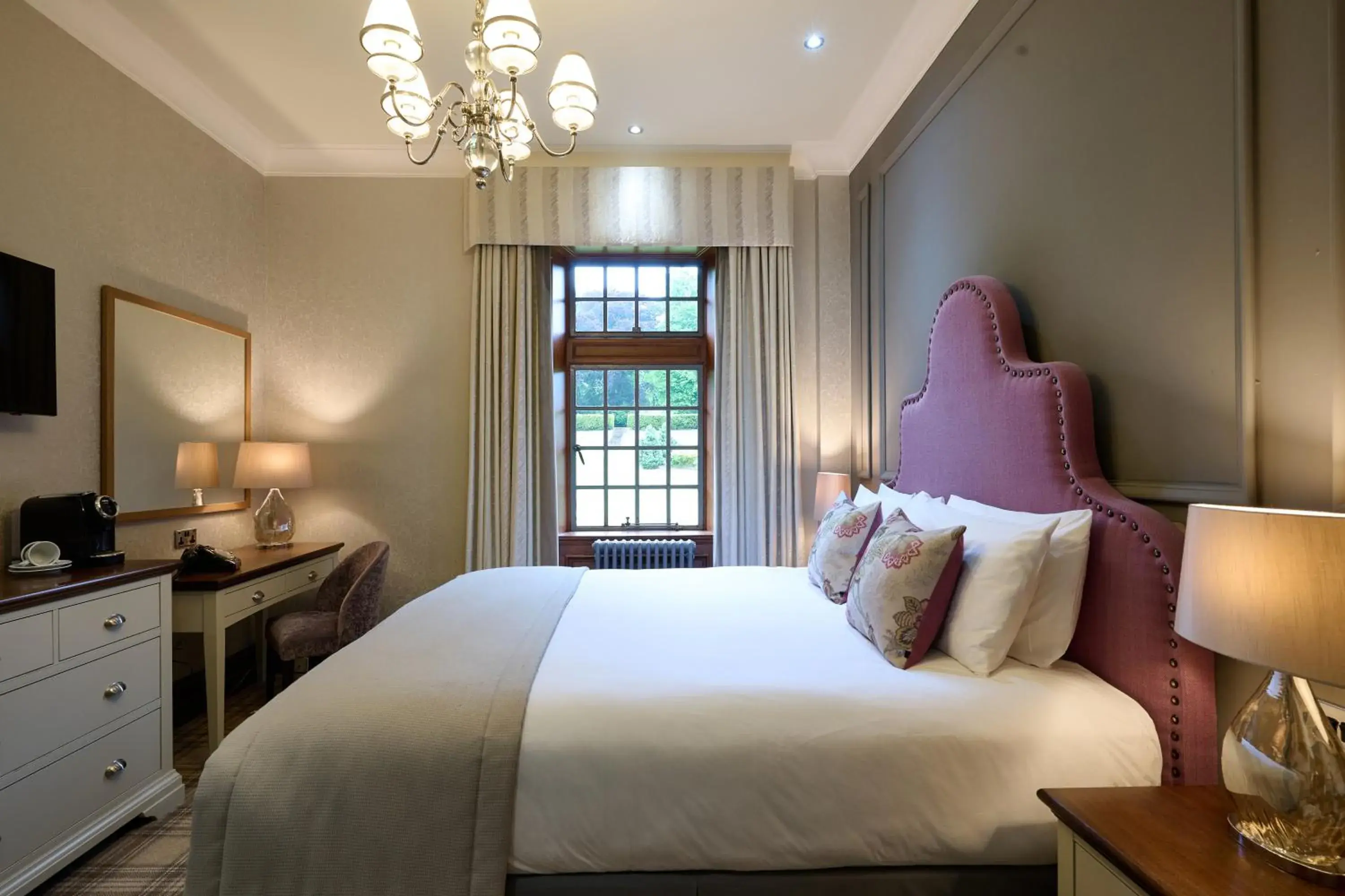 Estate King View in Murrayshall Country Estate Estate King View in Murrayshall Country Estate