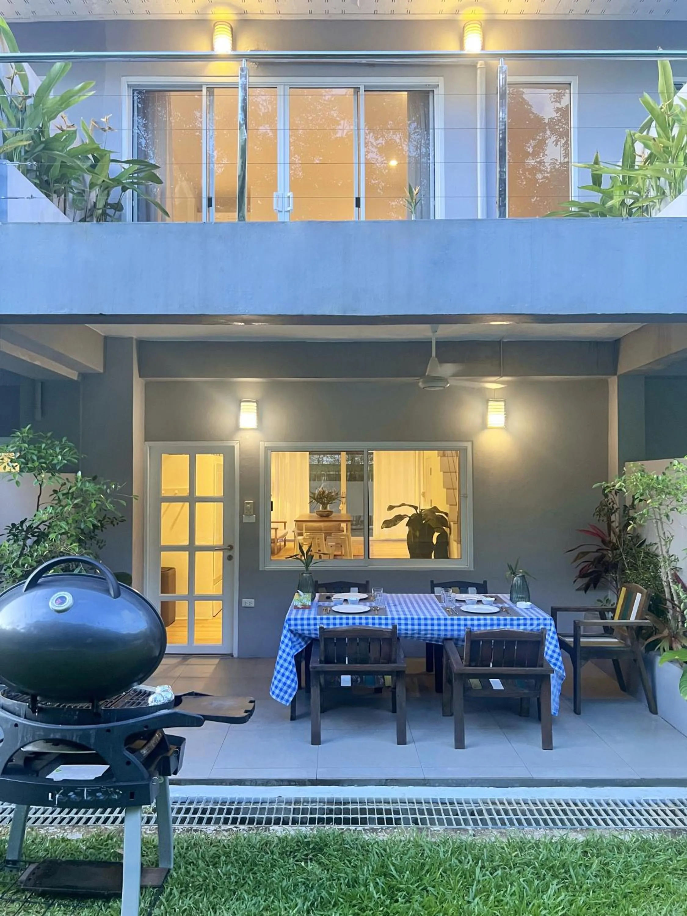 Dinner in Isara Khao Lak