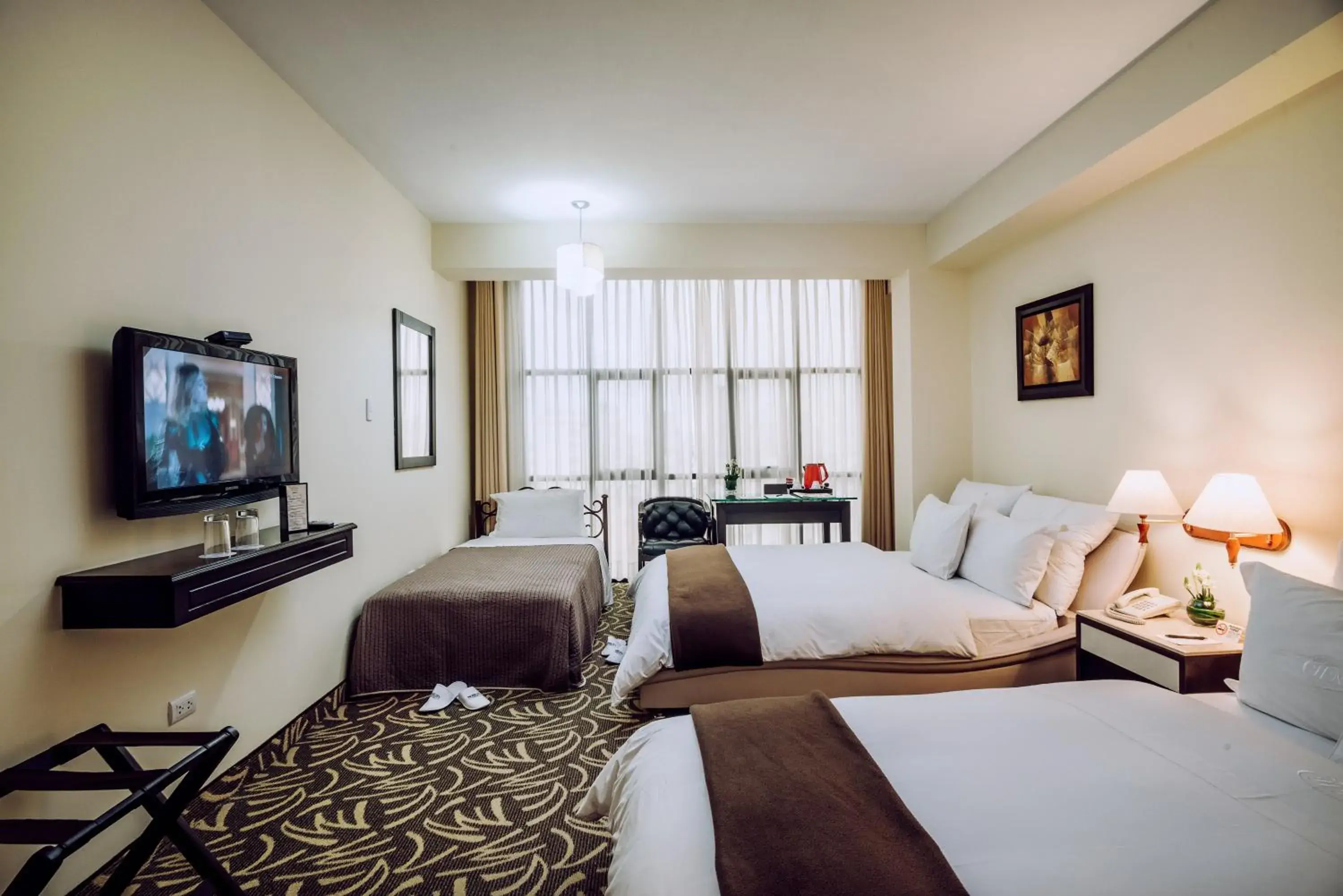 Twin Room with Extra Bed in Hotel Nobility Twin Room with Extra Bed in Hotel Nobility