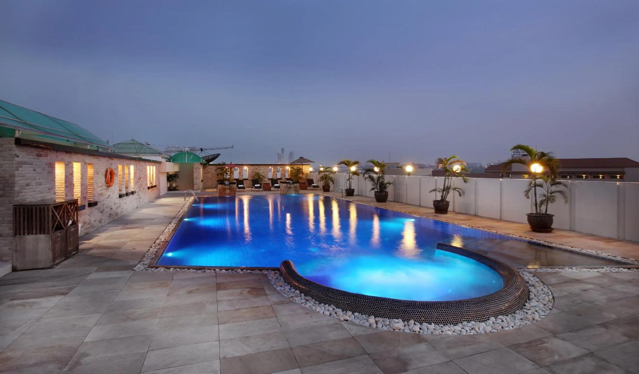 Swimming pool in Nova Suites Pattaya by Compass Hospitality