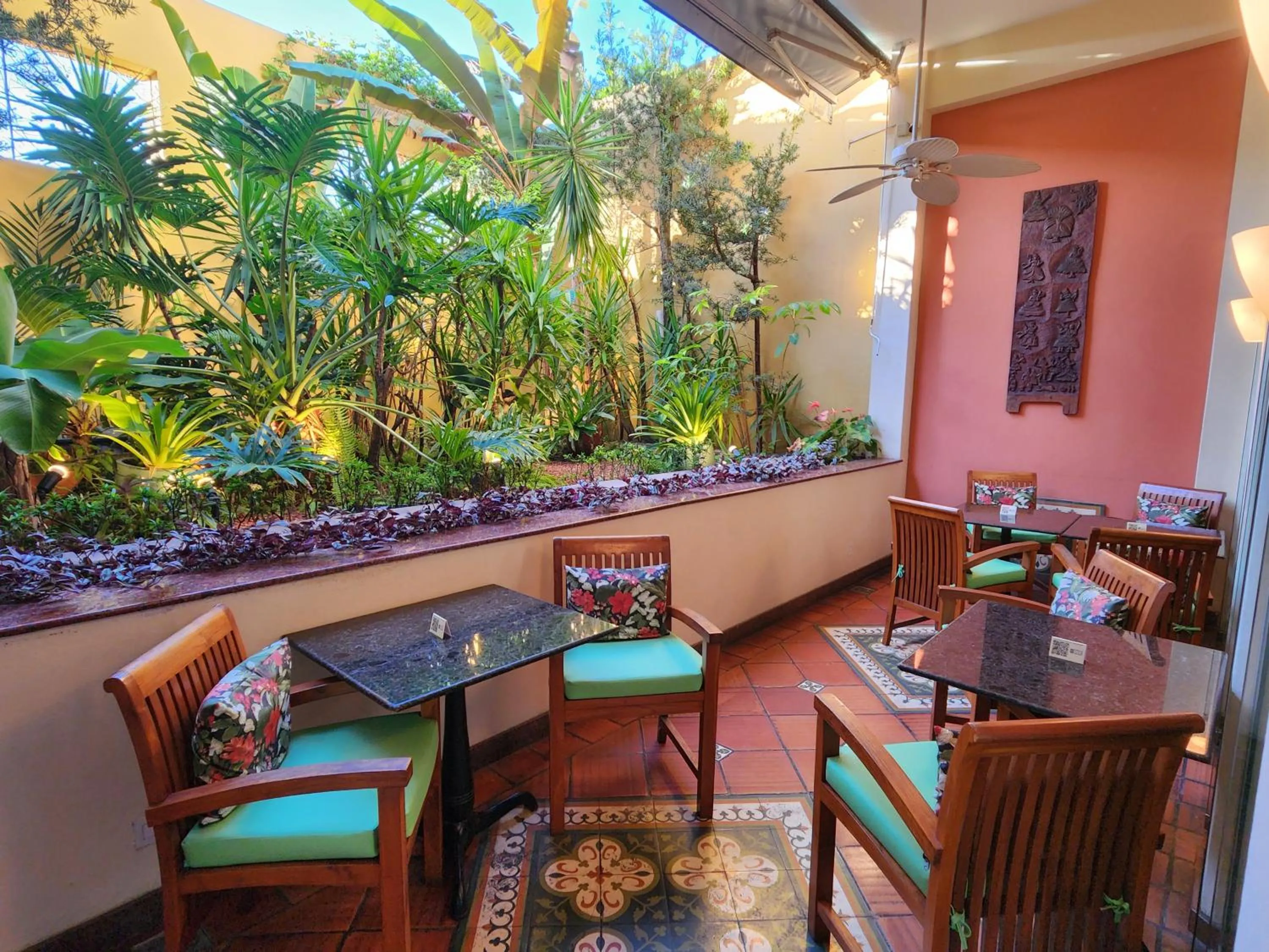 Restaurant/places to eat in Hotel Casa do Amarelindo