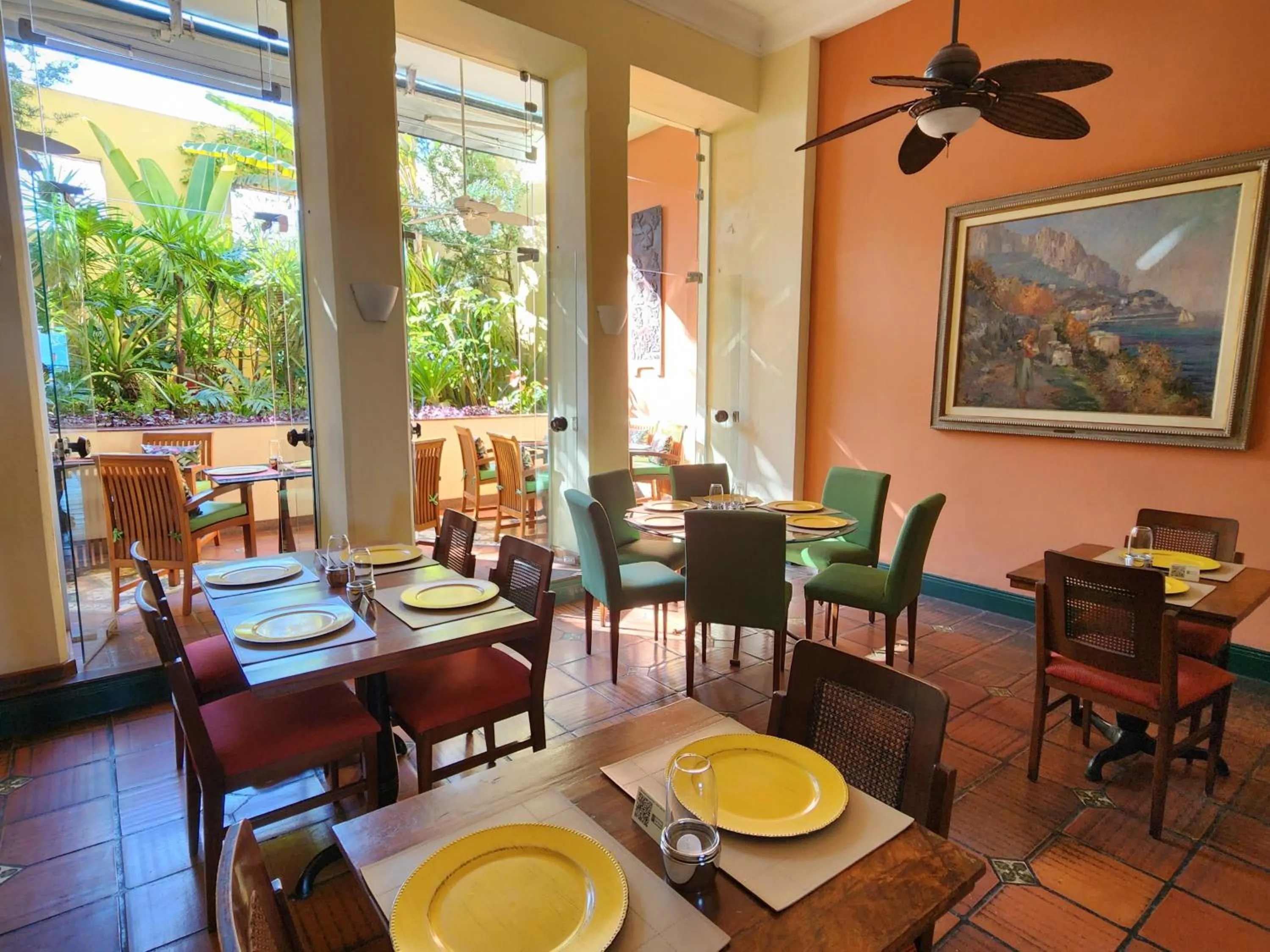 Restaurant/places to eat in Hotel Casa do Amarelindo