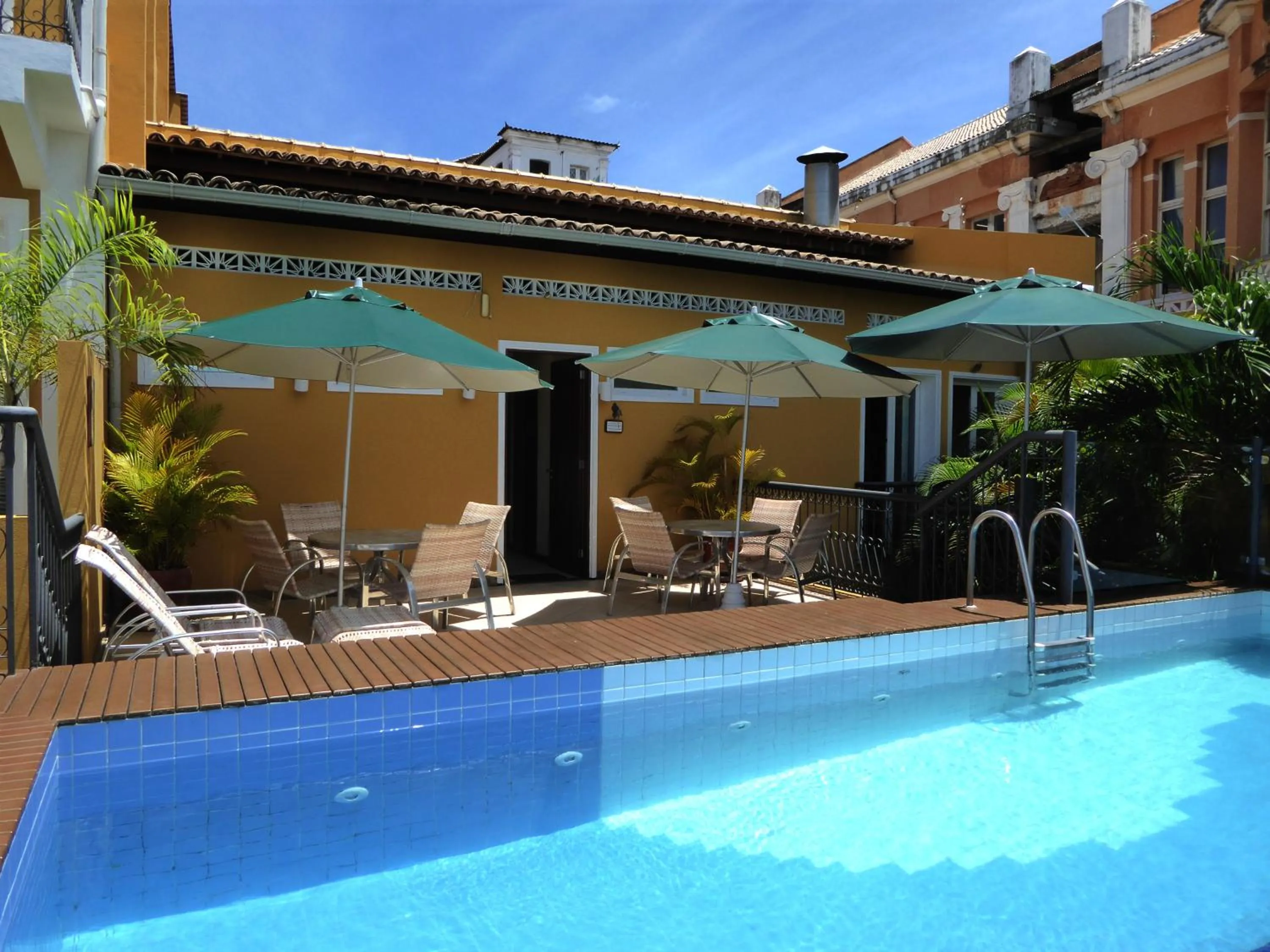 Swimming pool in Hotel Casa do Amarelindo