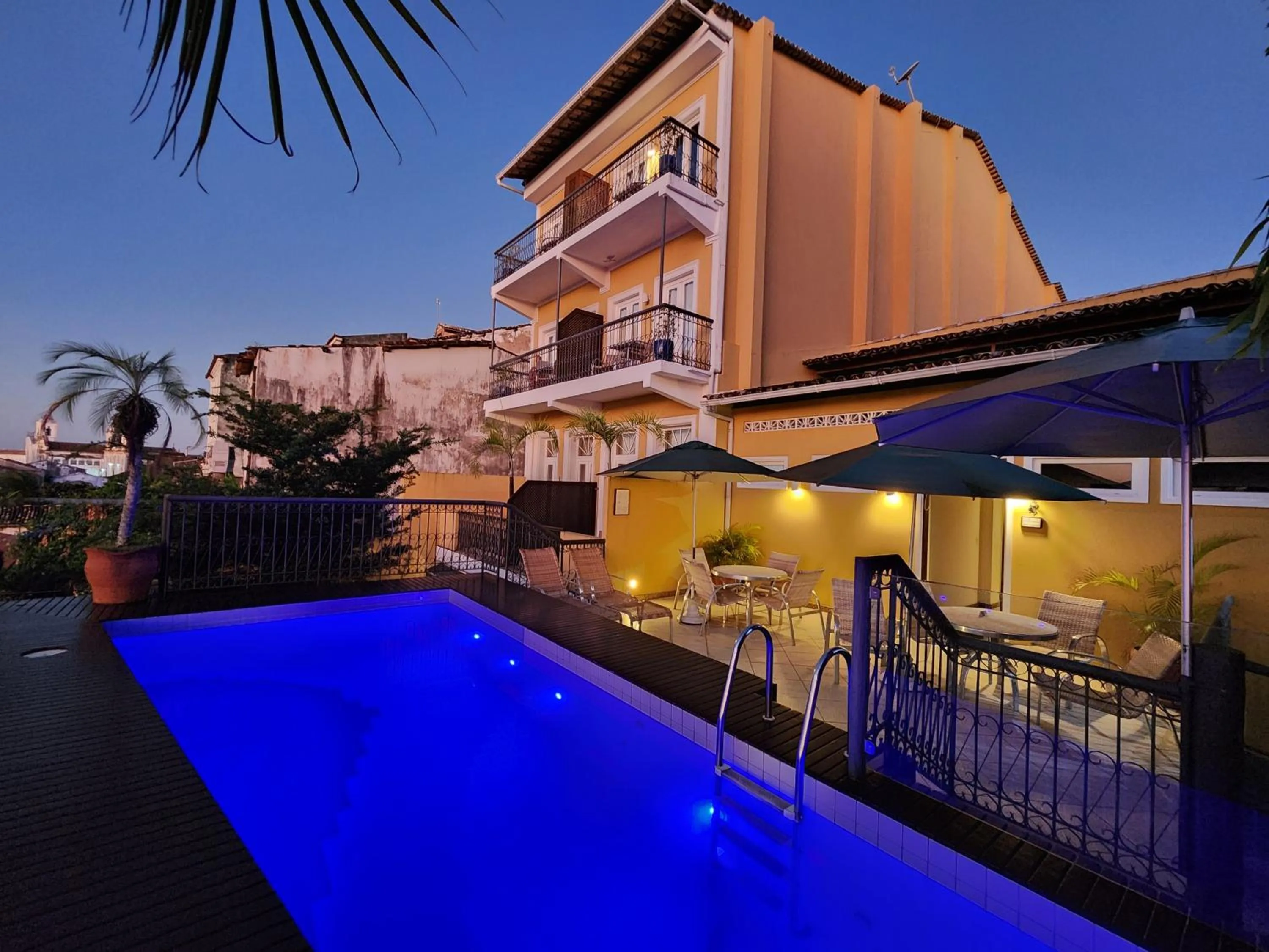 Property building in Hotel Casa do Amarelindo