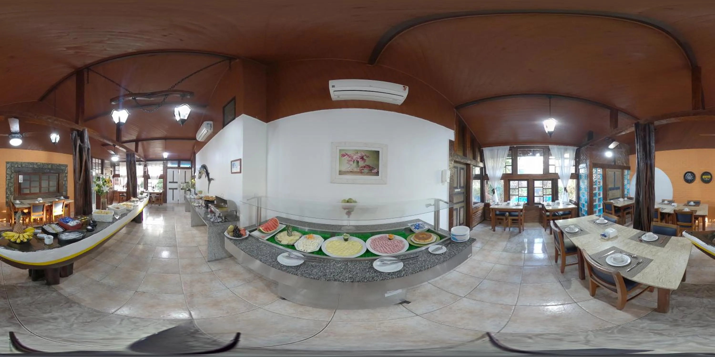 Restaurant/places to eat in Quari Quara BY MN Hotéis