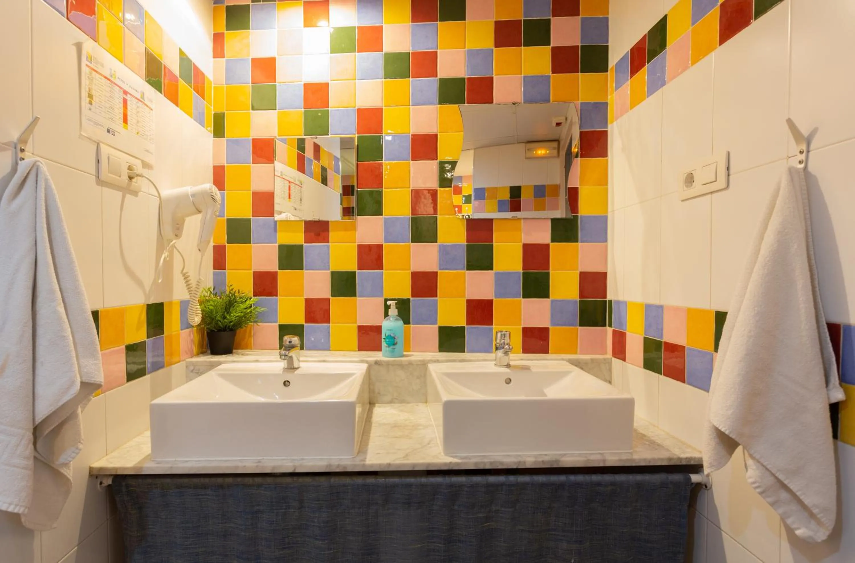 Bathroom in Mambo Tango