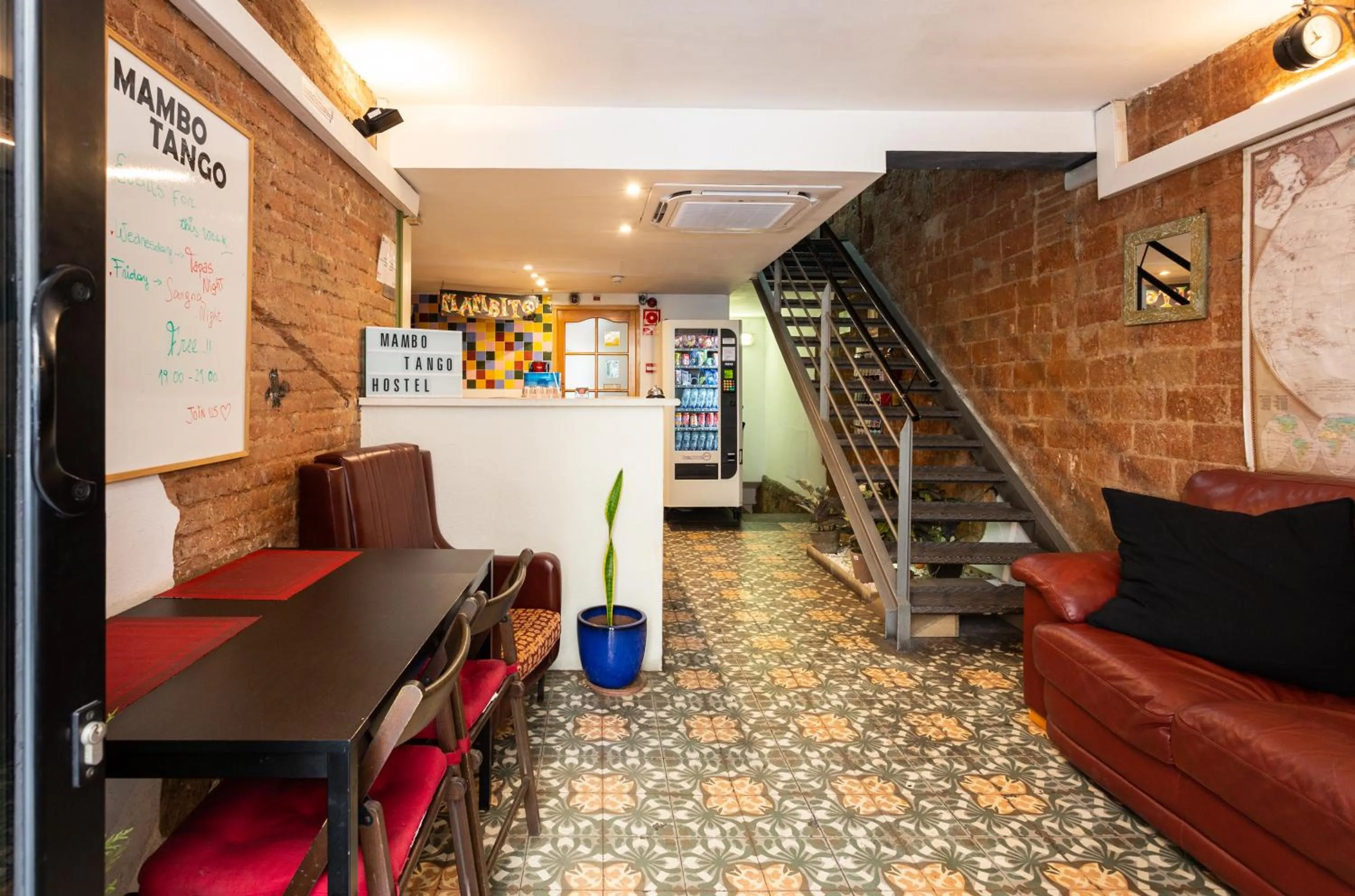 Lobby or reception in Mambo Tango