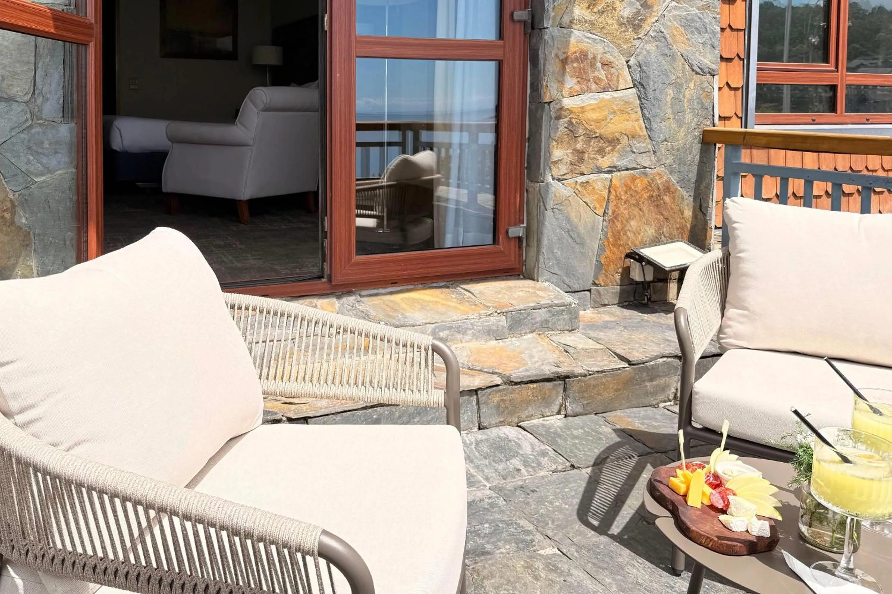 Bedroom in Radisson Hotel Puerto Varas