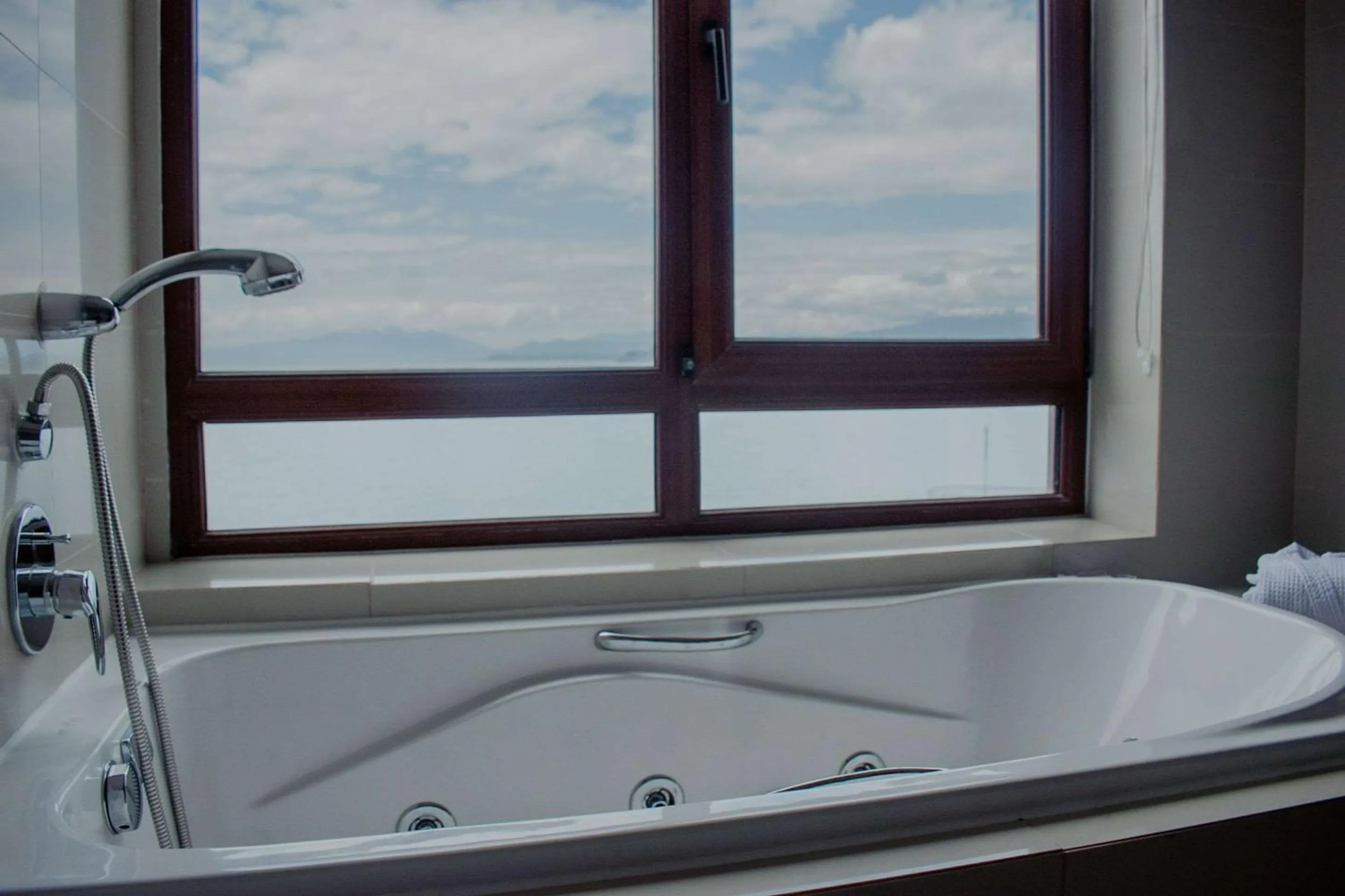 Bedroom in Radisson Hotel Puerto Varas