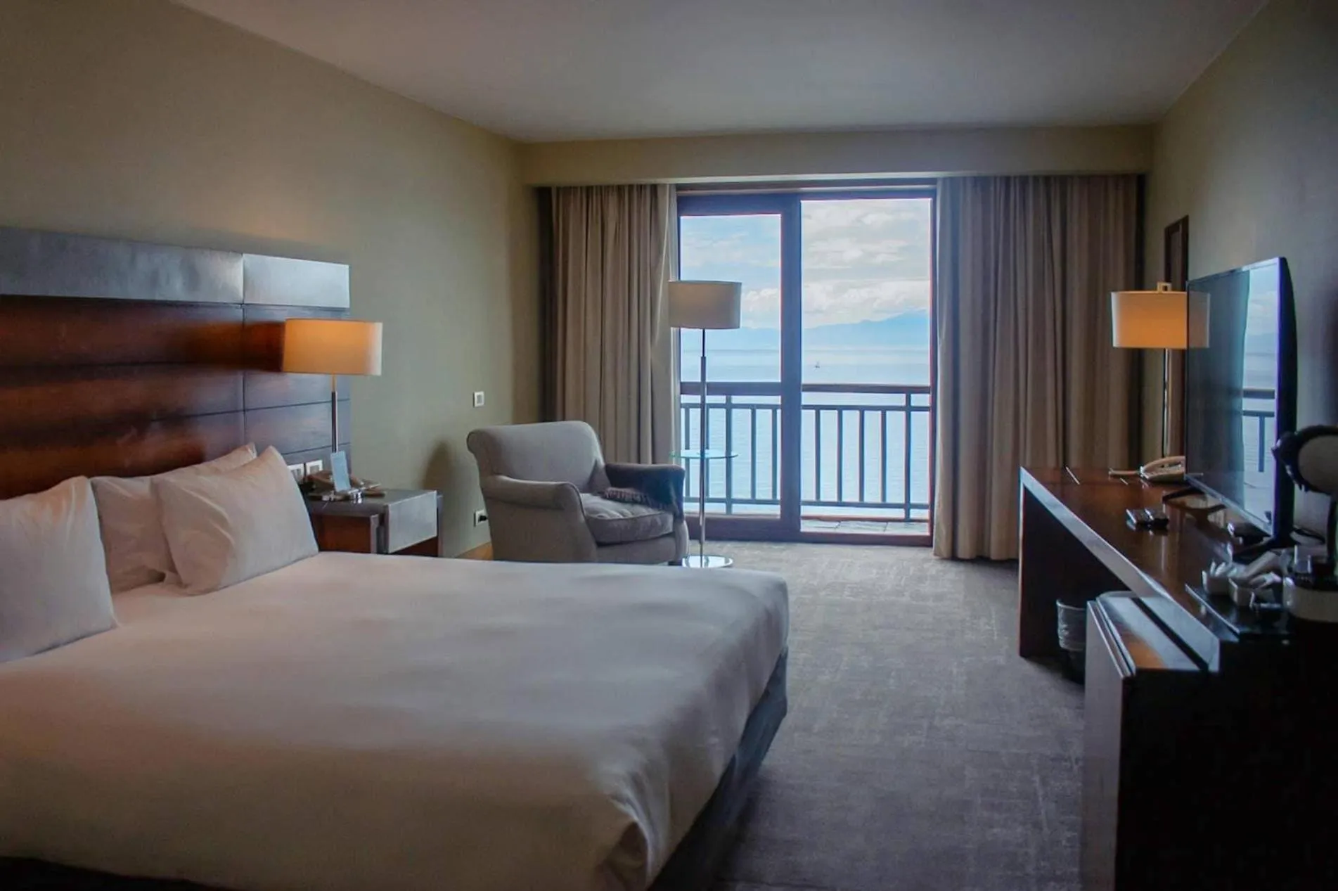 Bed in Radisson Hotel Puerto Varas