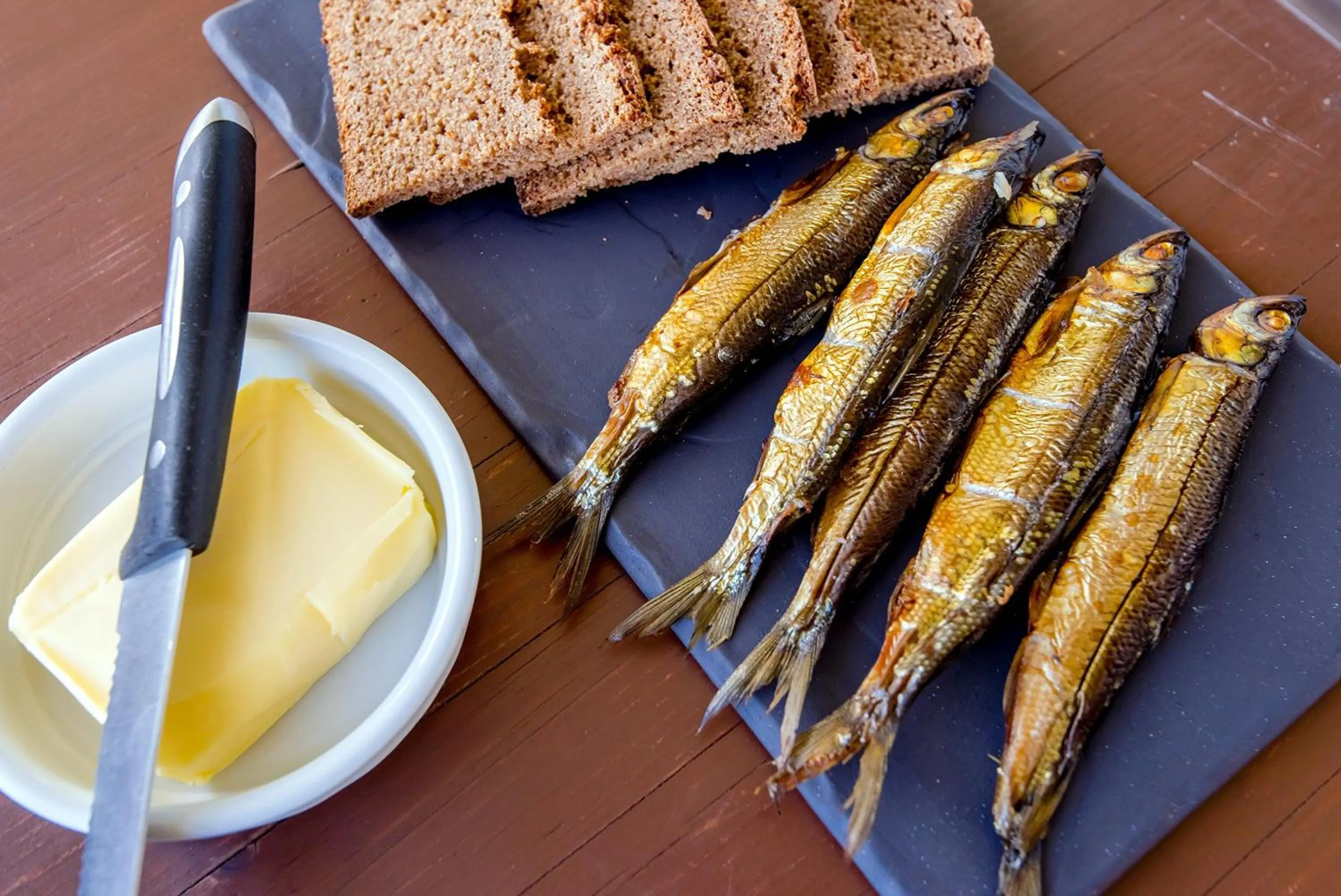 Restaurant/places to eat in Oravi Apartments