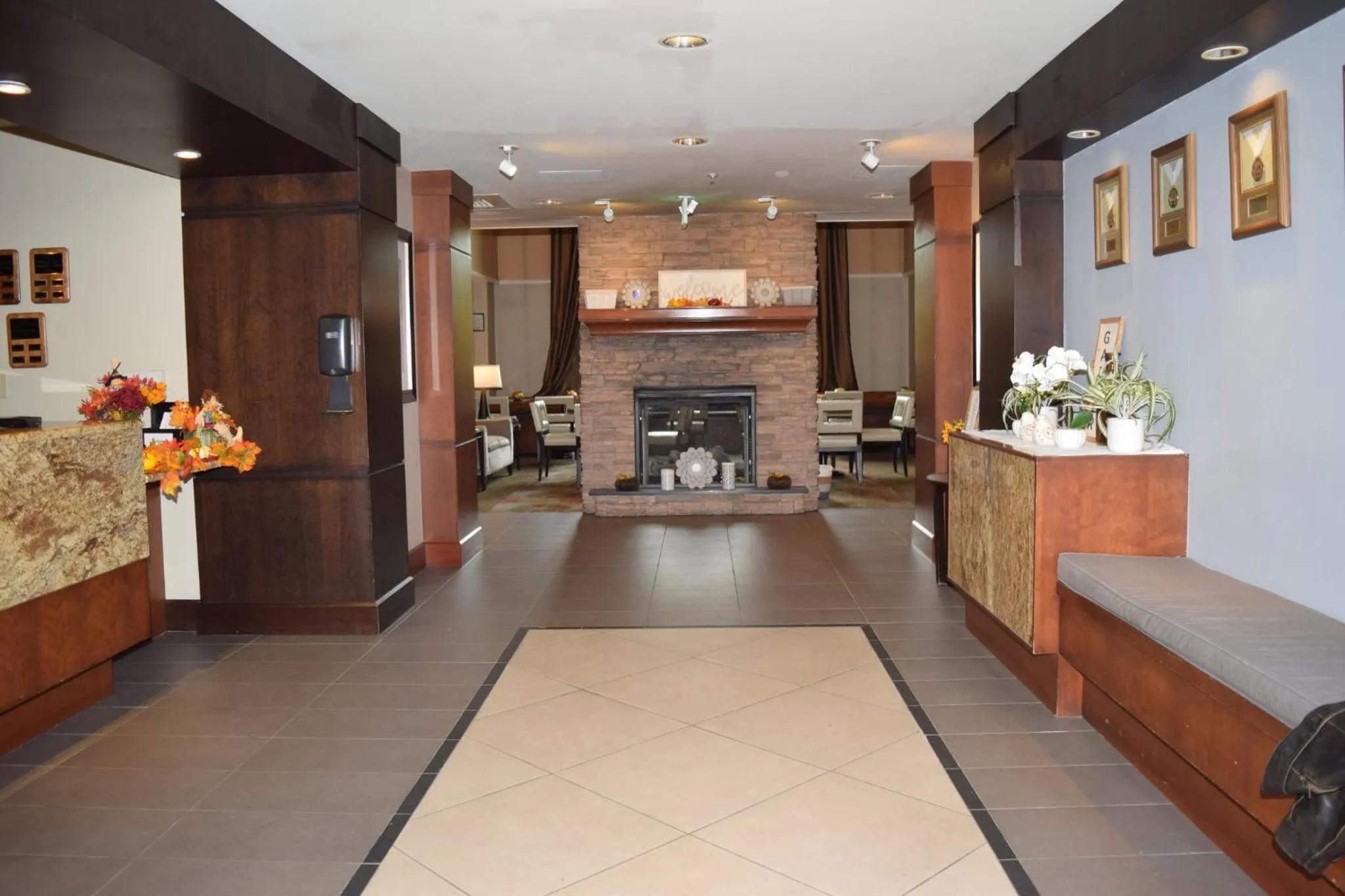 Property building in Staybridge Suites Syracuse Liverpool by IHG
