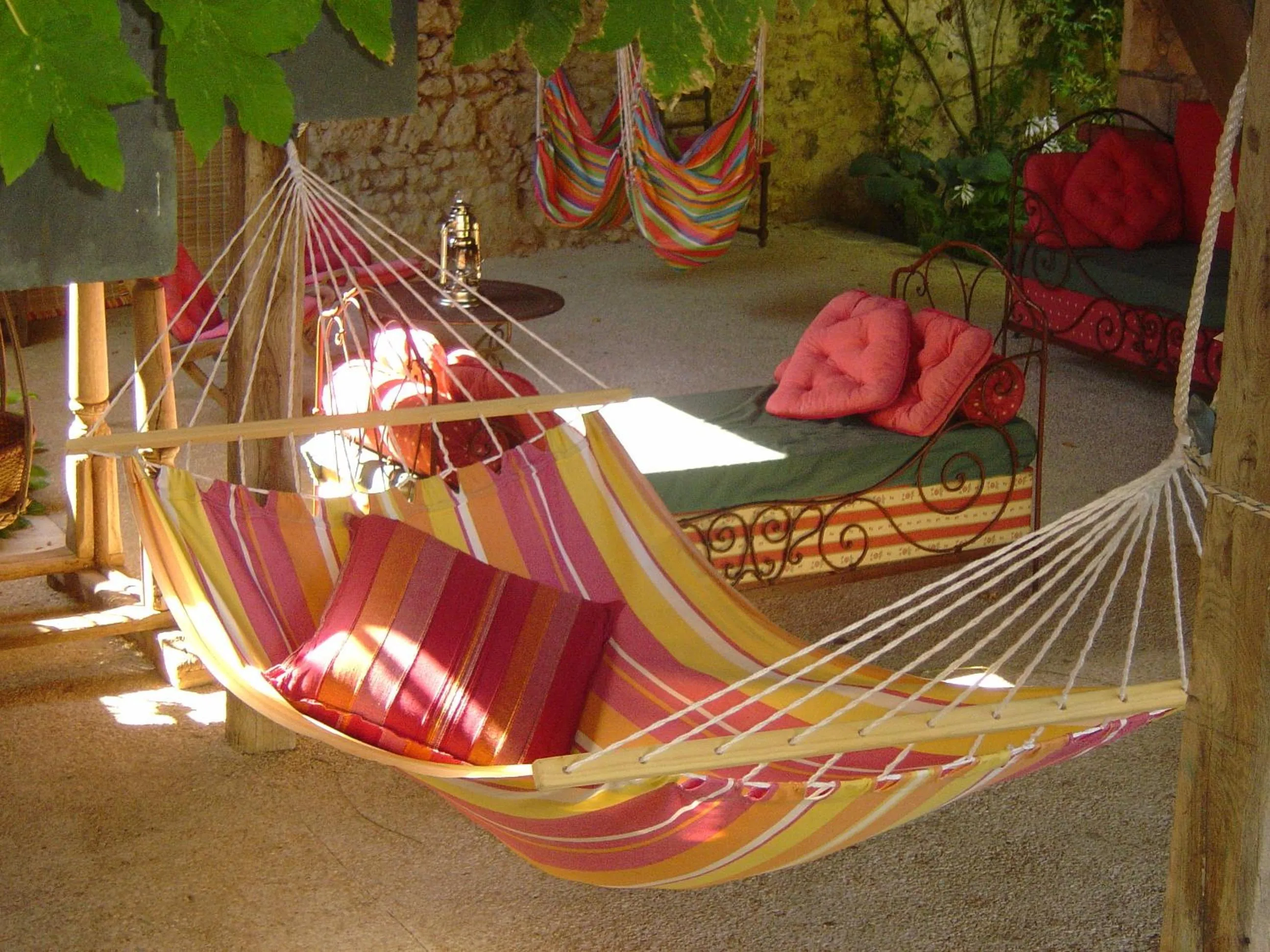 Garden in Hôtel Les Orangeries
