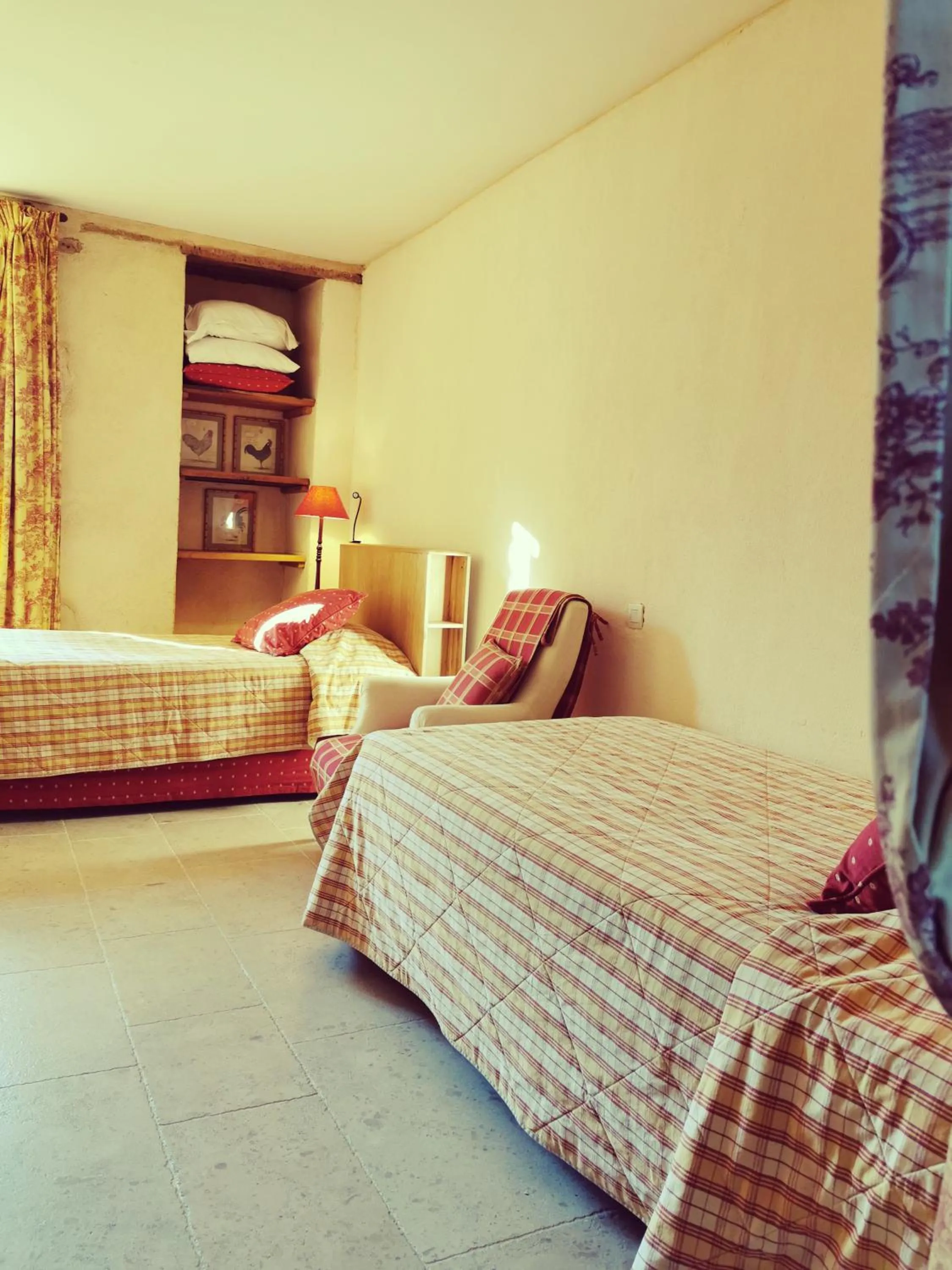 Photo of the whole room, Bed in Hôtel Les Orangeries