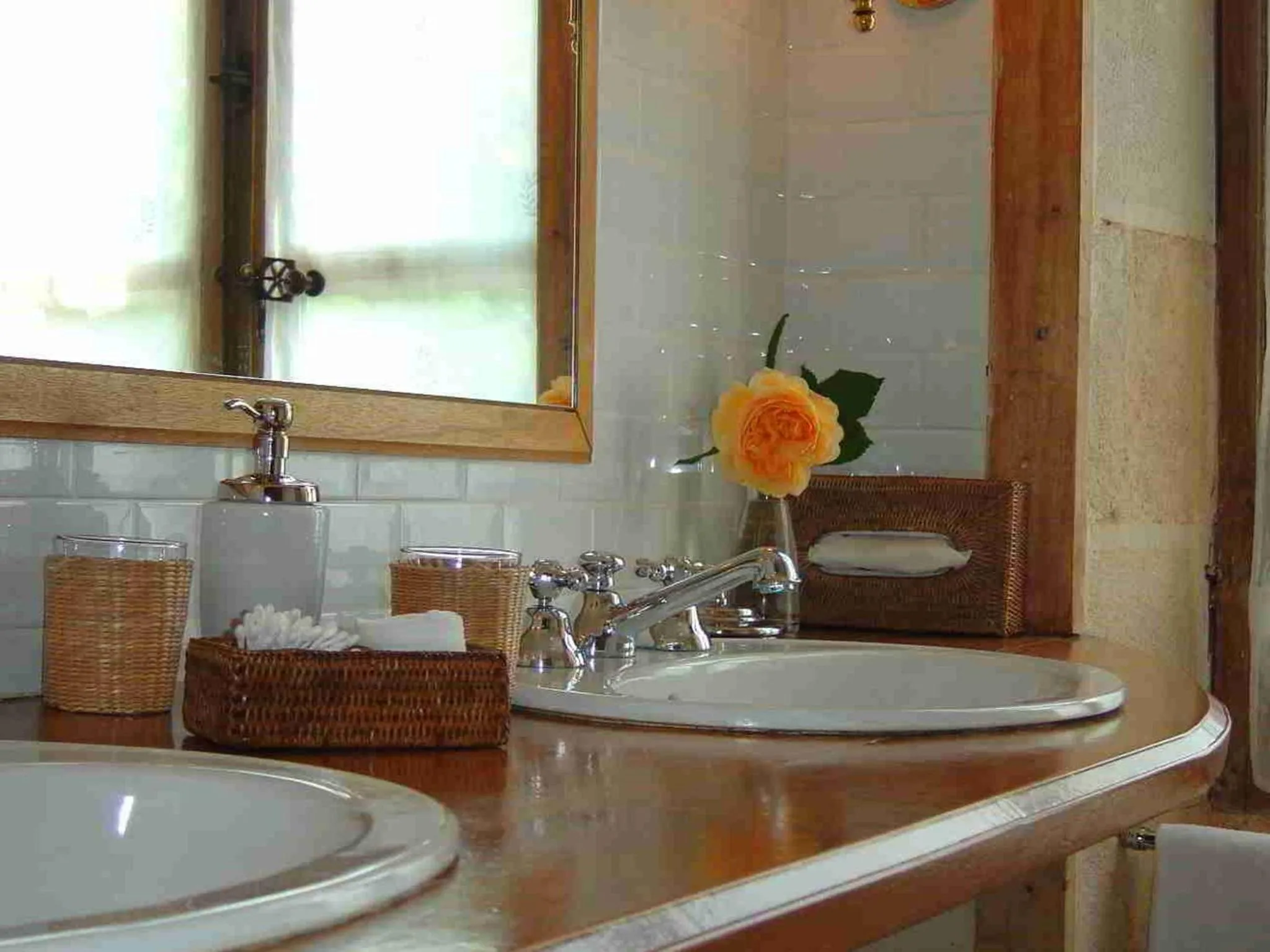 Bathroom in Hôtel Les Orangeries