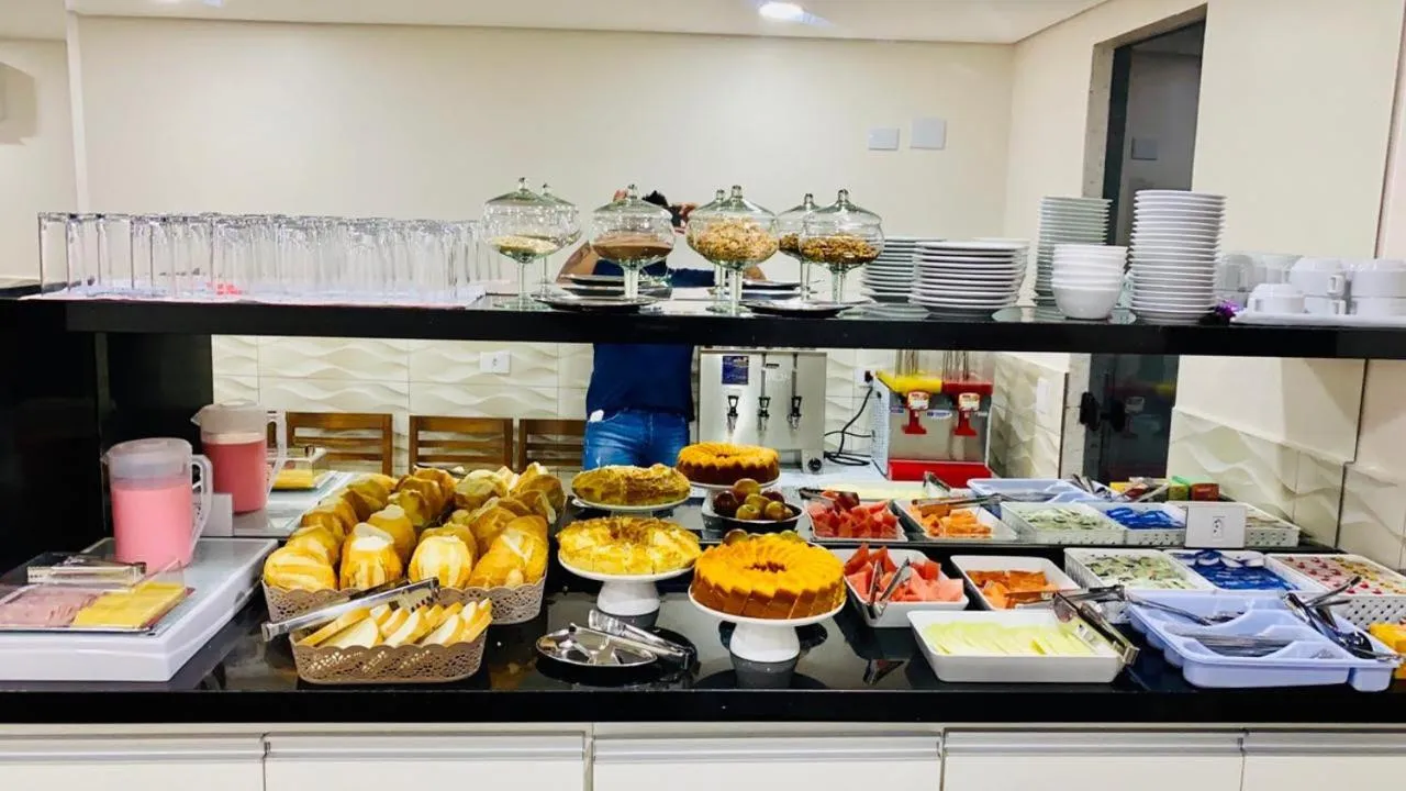 Breakfast in Hotel Praça da Árvore - São Paulo Expo