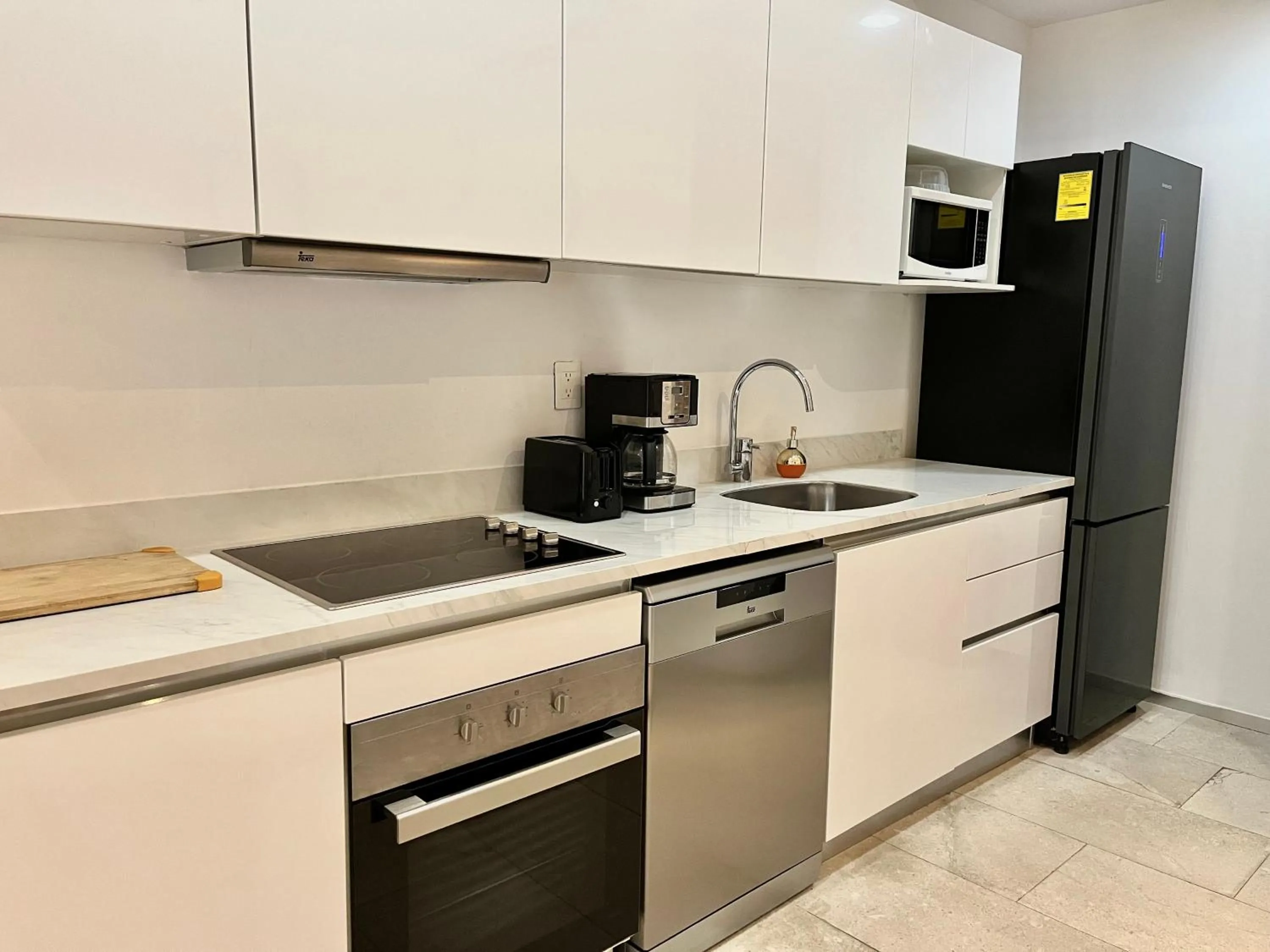 Luxury 5th Avenue Menesse 32