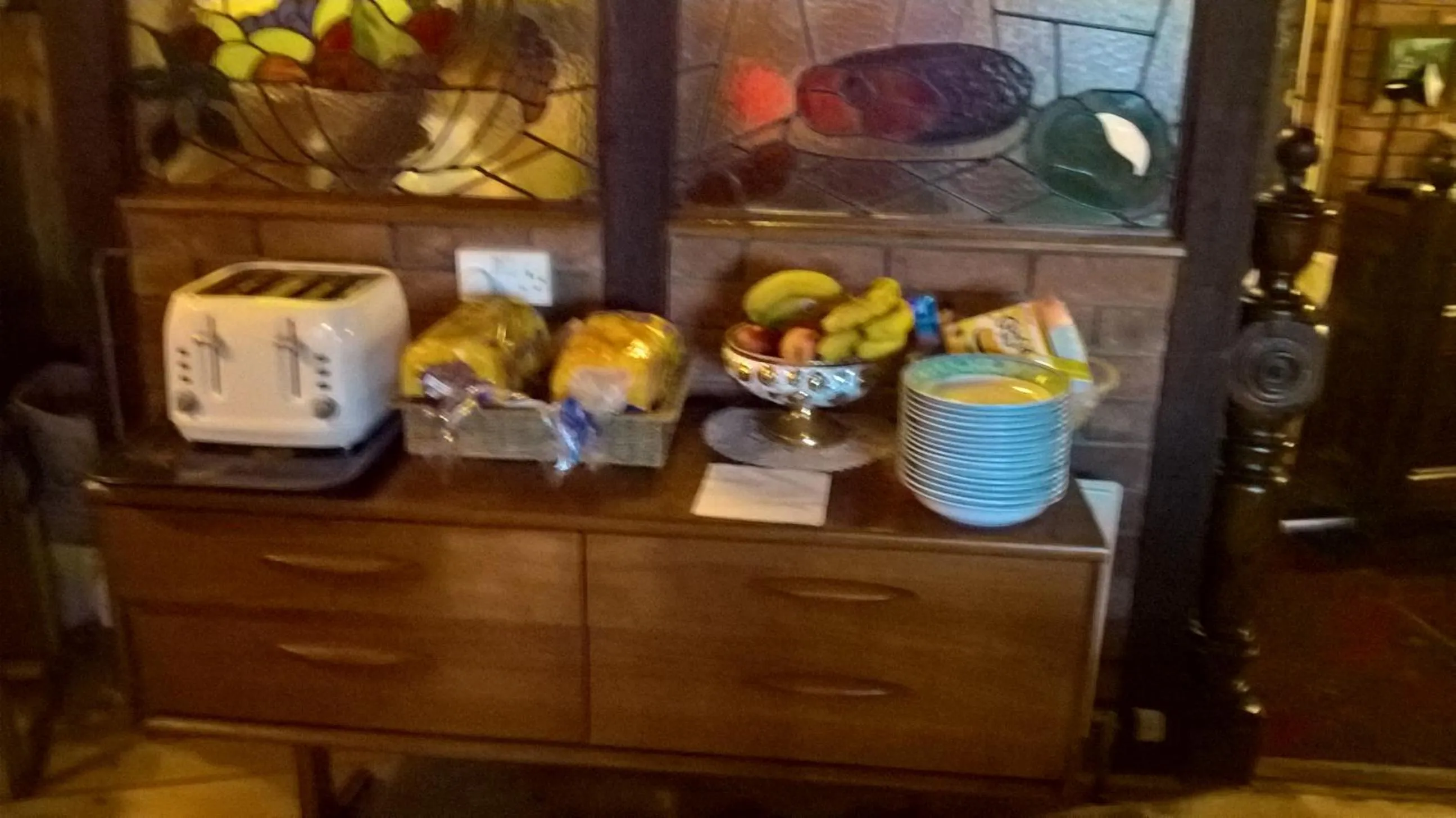 Food and drinks in Rhymney House hotel