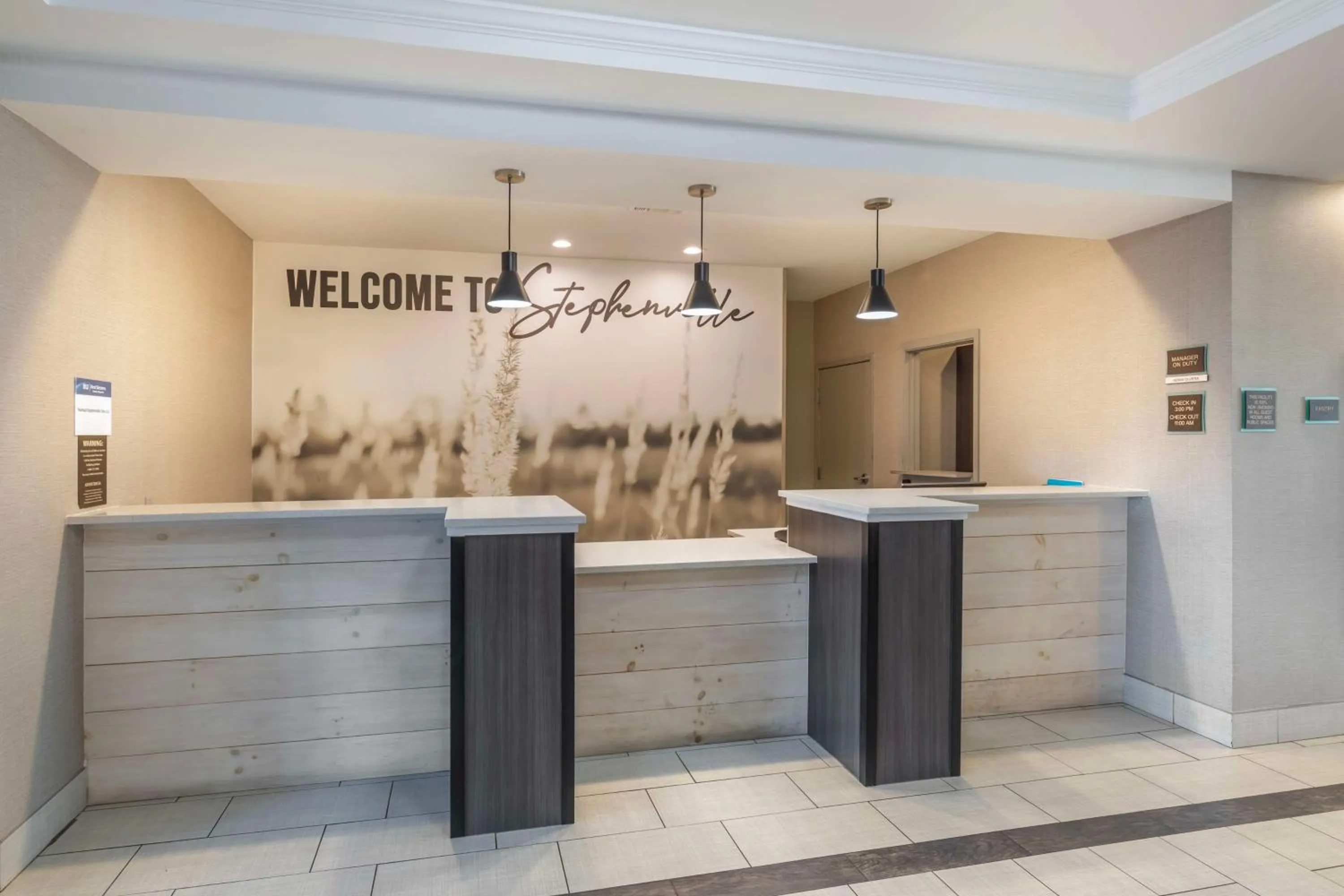 Lobby or reception in Best Western Plus Stephenville Inn