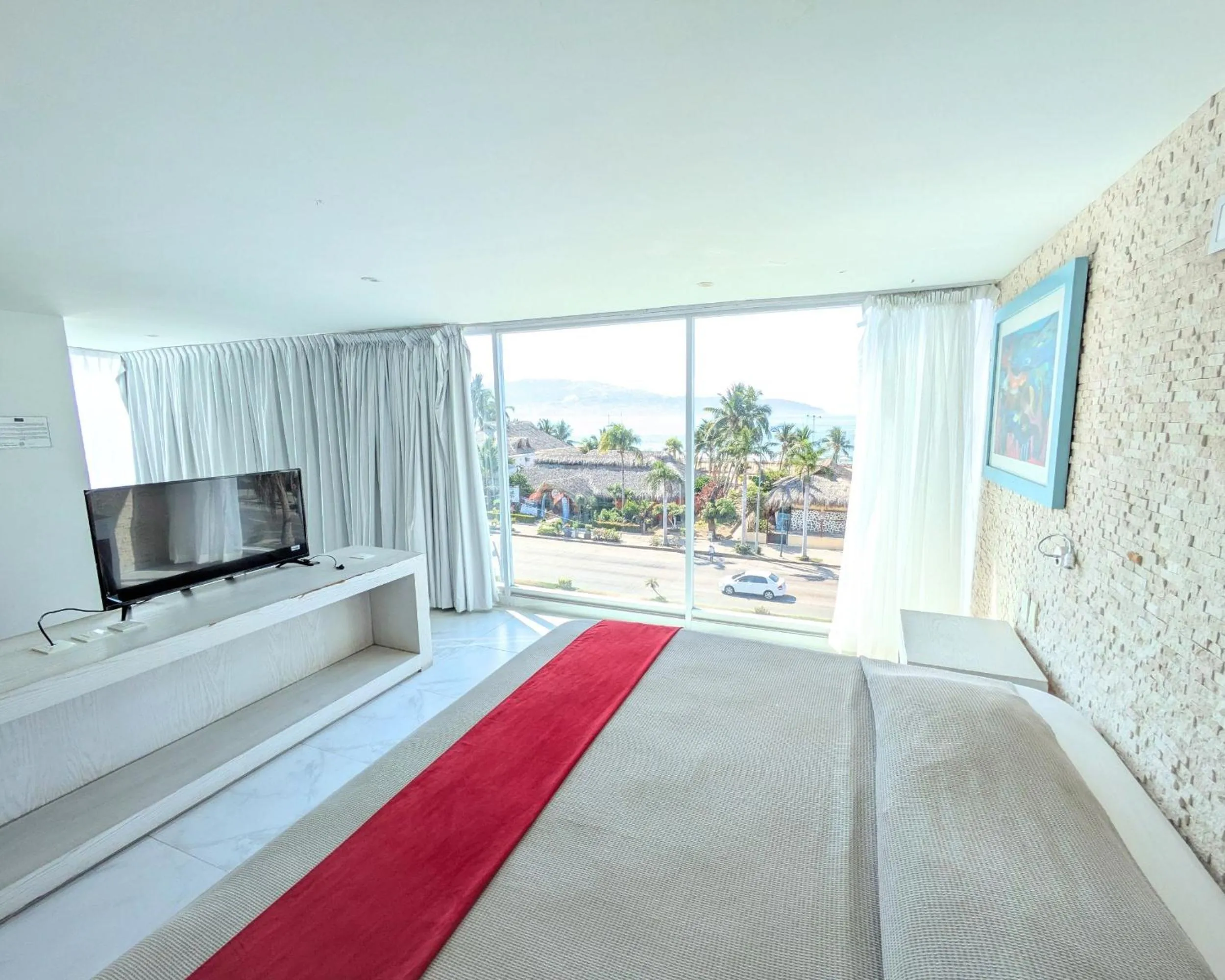 Sea view, Bed in We Hotel Acapulco