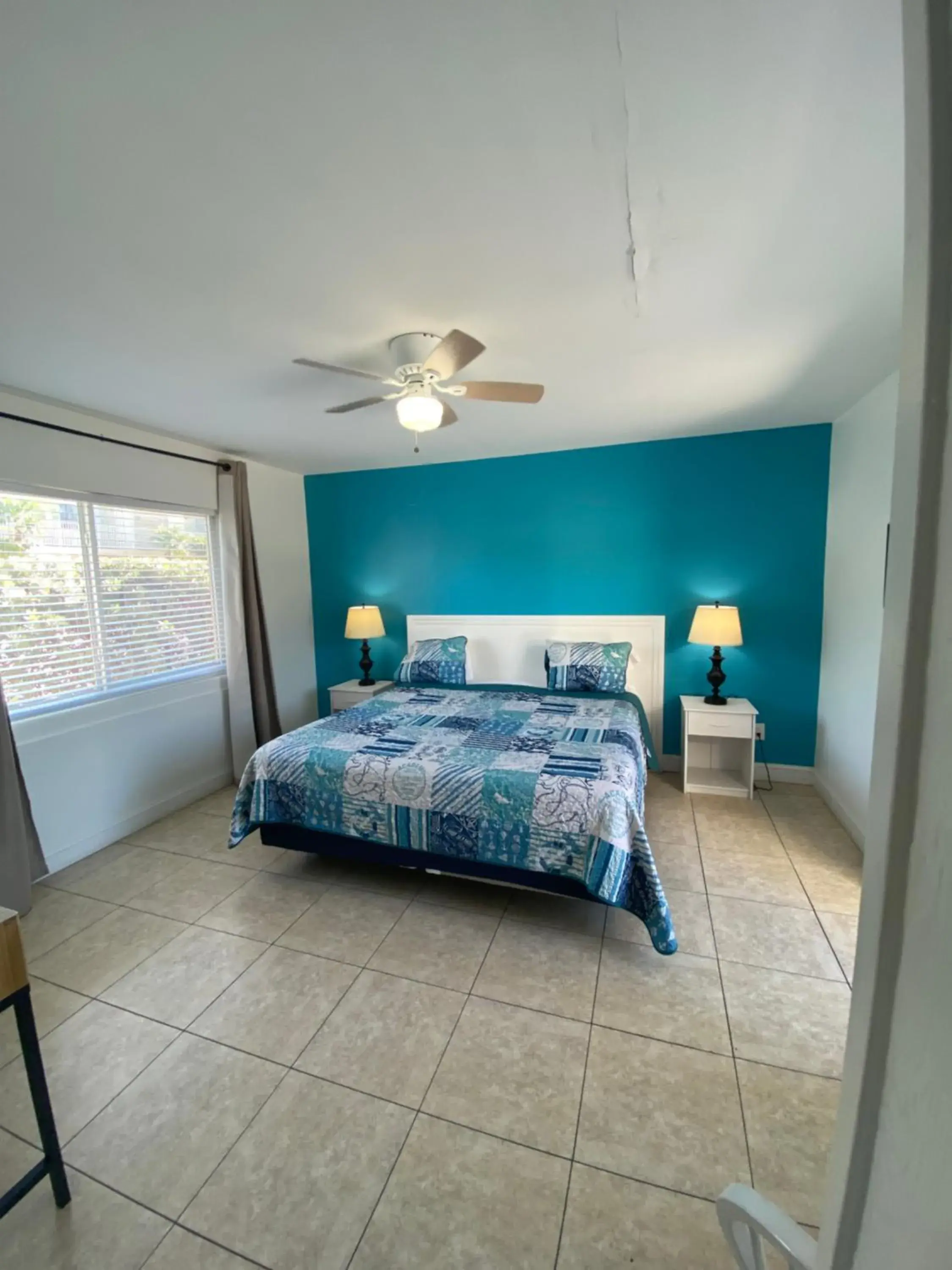 Standard King Room in Kingsail Resort Standard King Room in Kingsail Resort