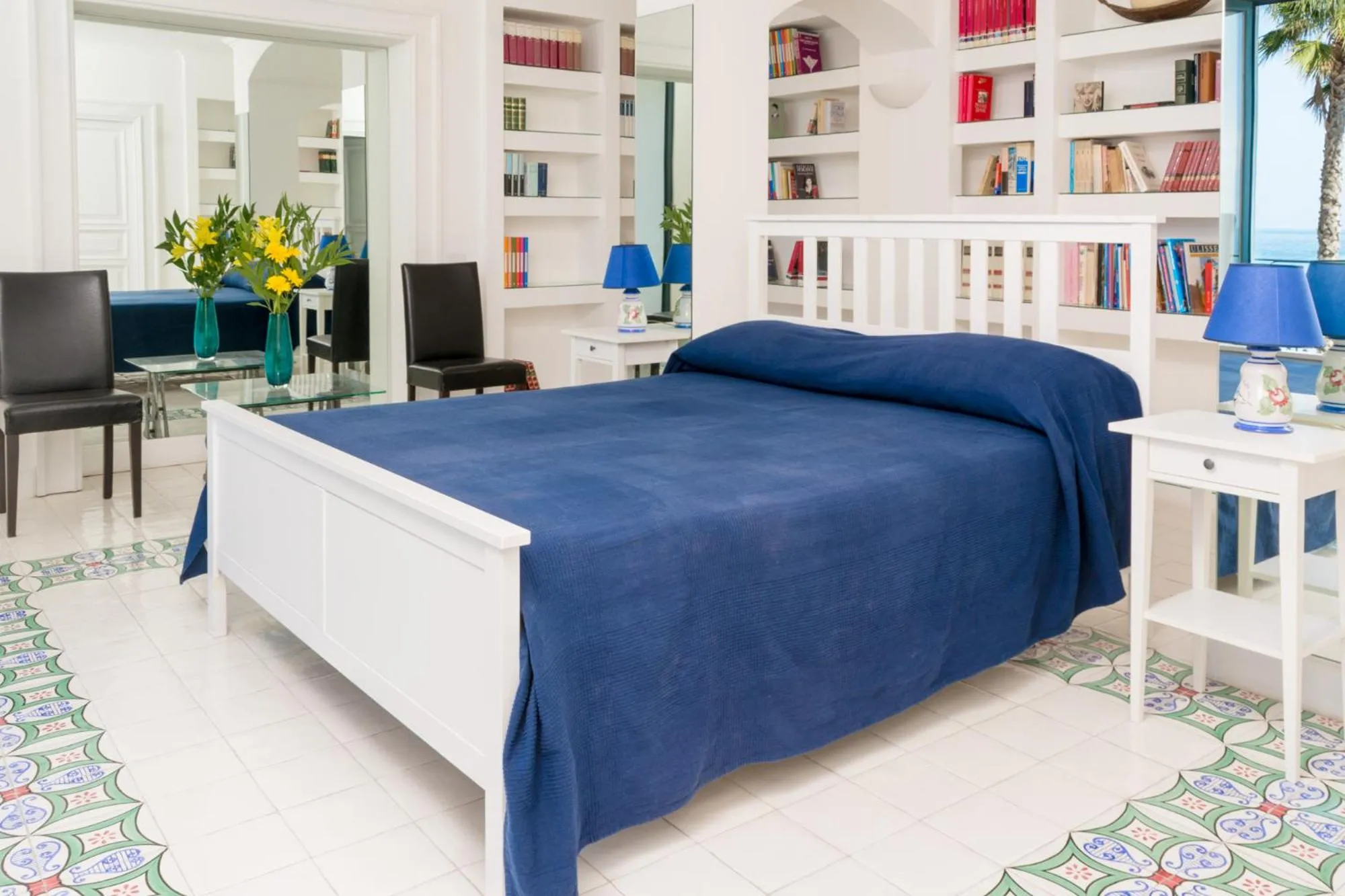 Bed in La Belle Vie B&B