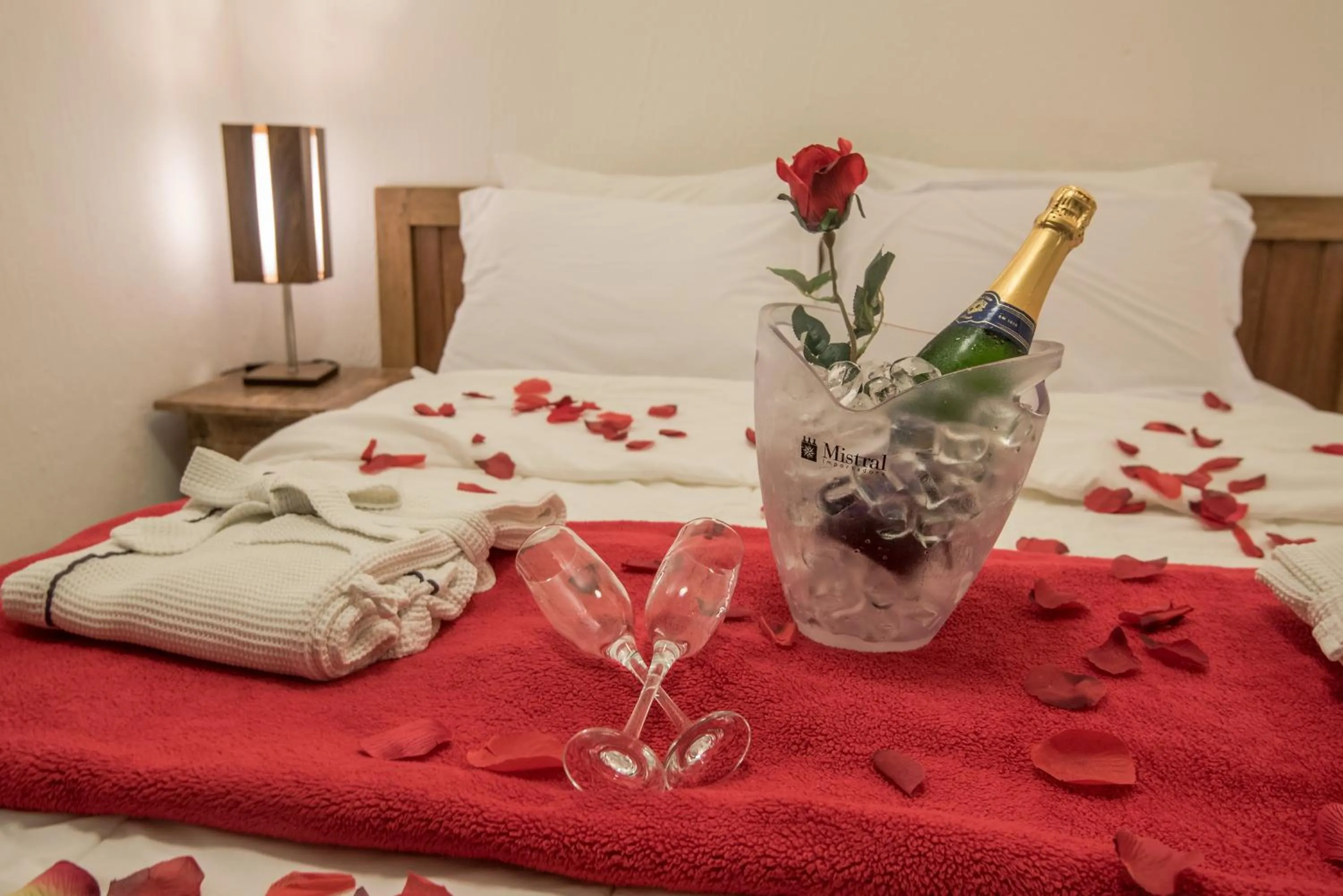 Bed in Ilha de Toque Toque Eco Hotel