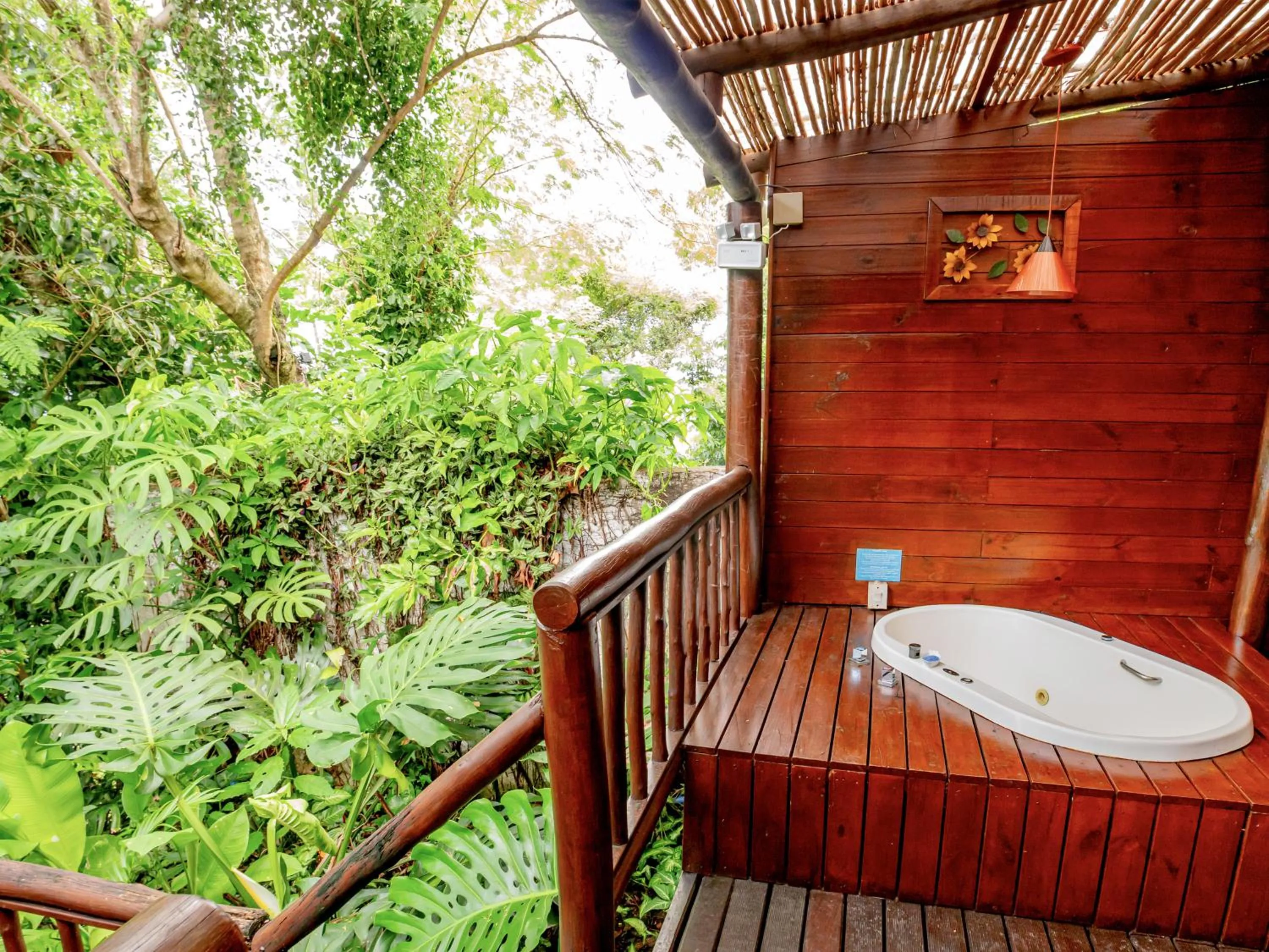 Patio in Ilha de Toque Toque Eco Hotel