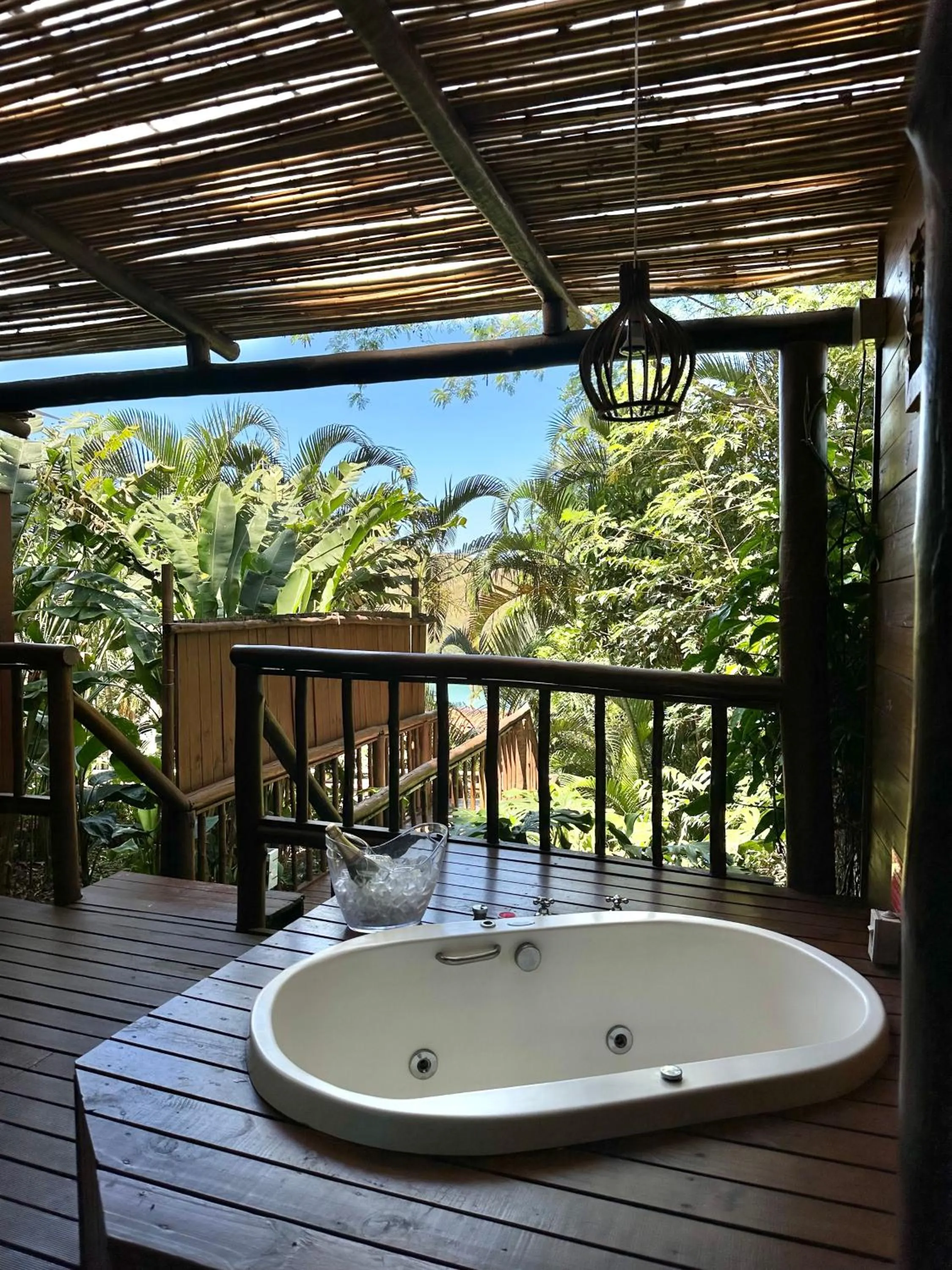 Mountain view in Ilha de Toque Toque Eco Hotel