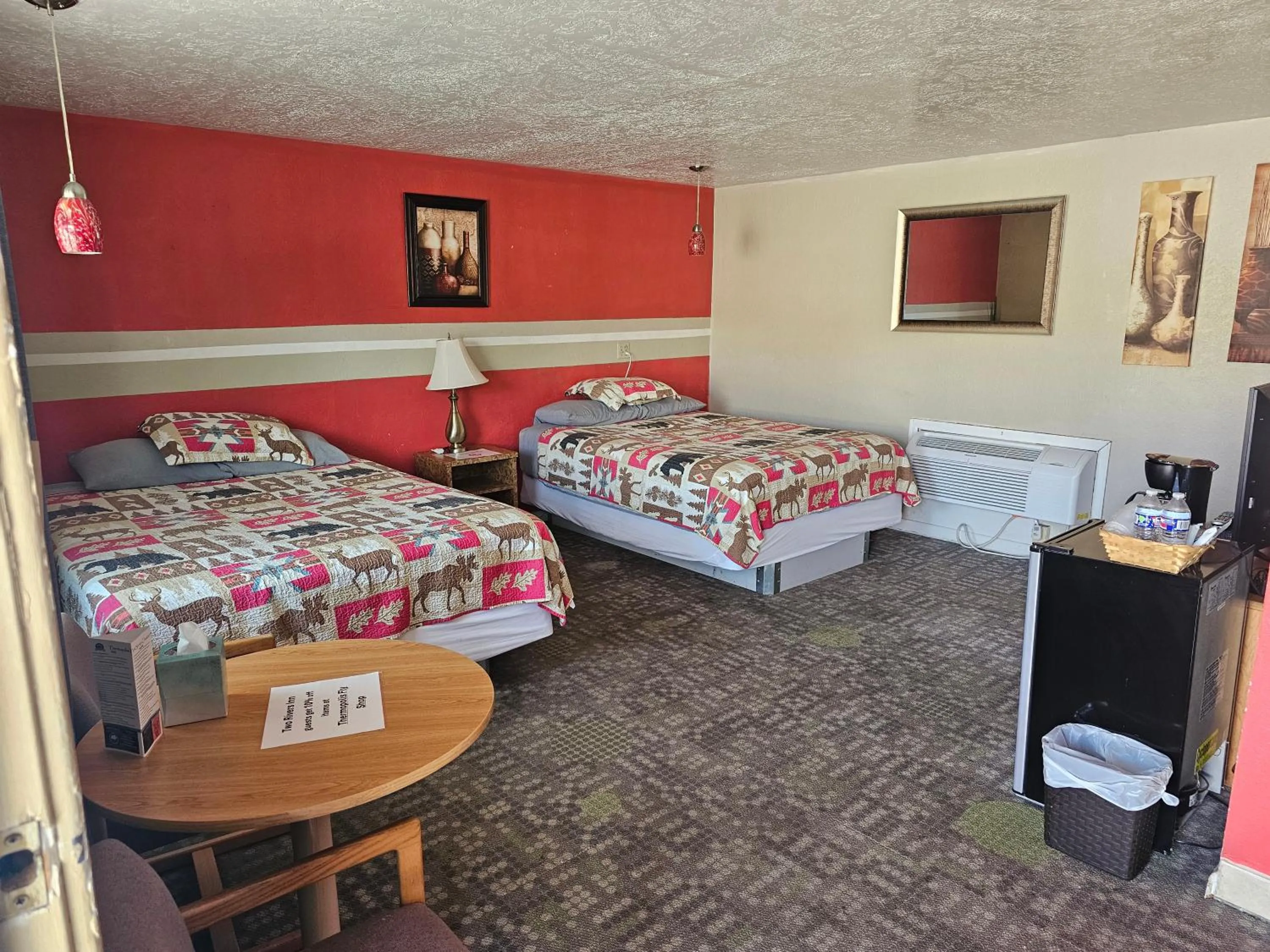 Bed in Two Rivers Inn