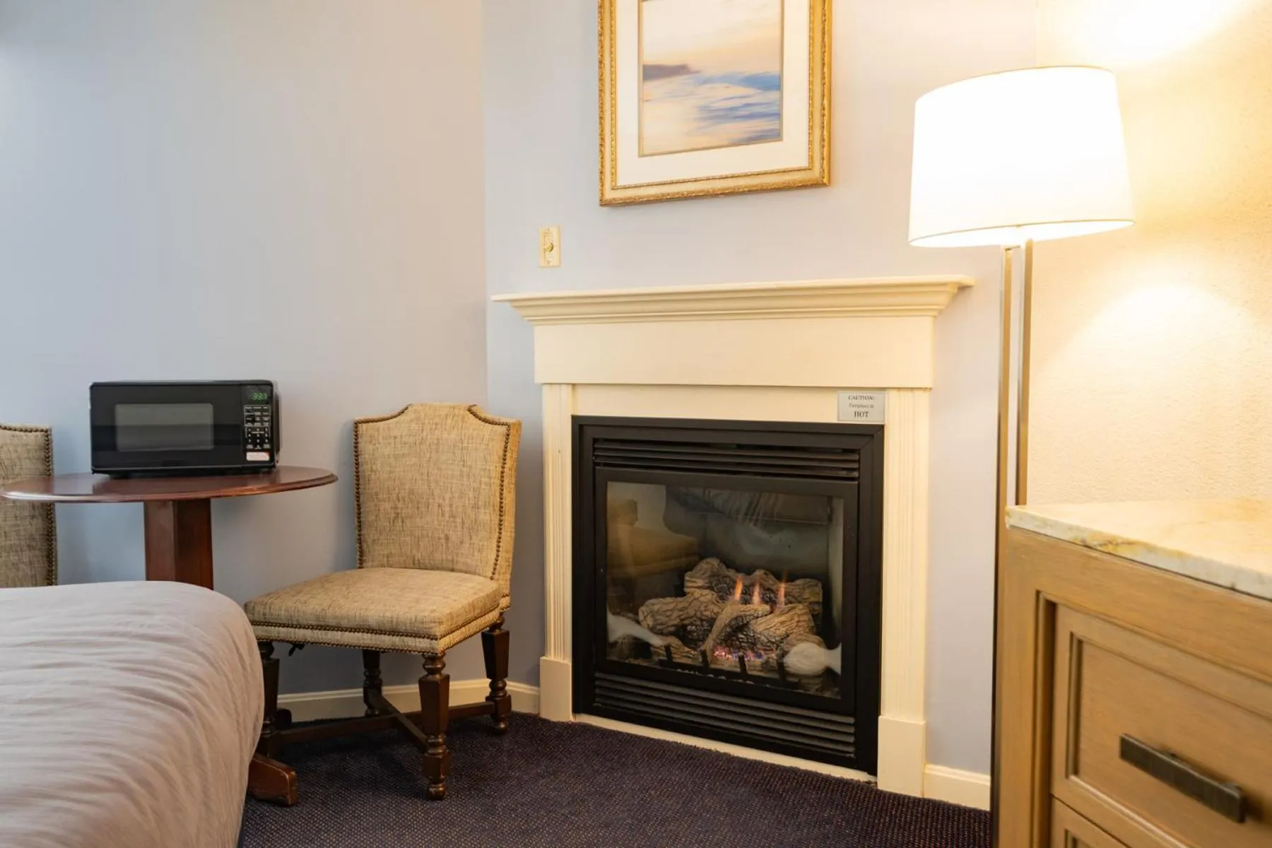 Seating area in Fireside Inn and Suites Bangor