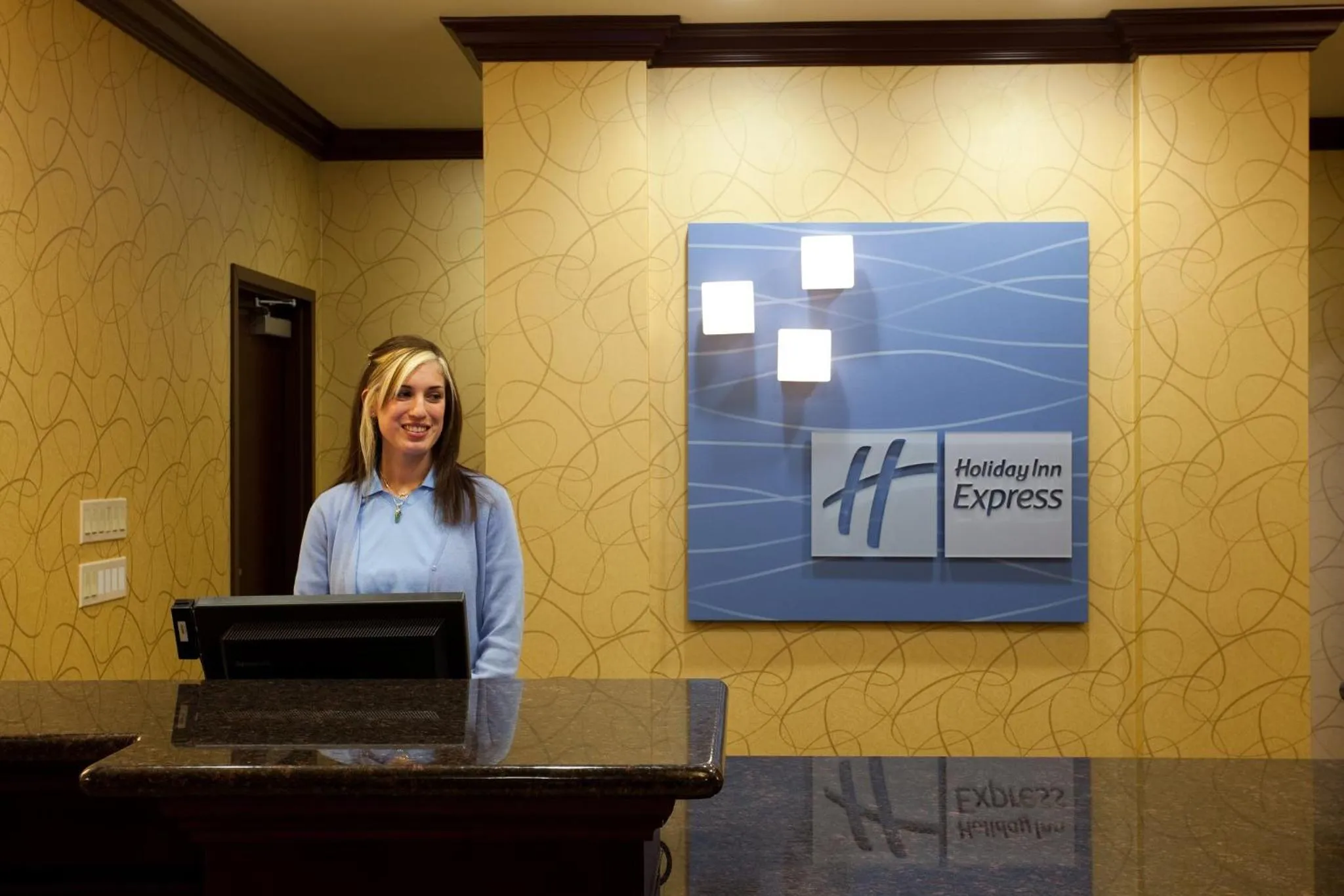 Property building in Holiday Inn Express & Suites Frazier Park by IHG