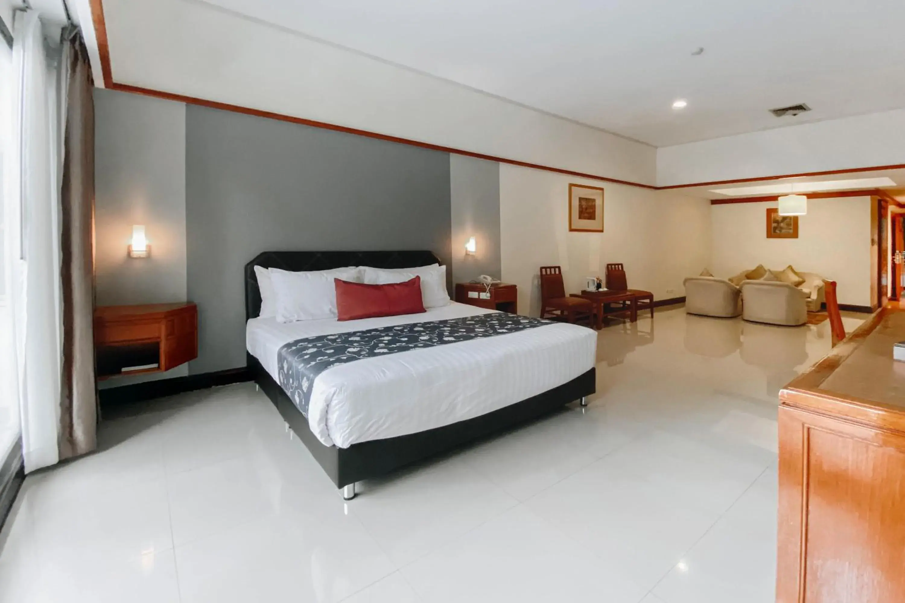 Grand Deluxe King Room in Loei Palace Hotel Grand Deluxe King Room in Loei Palace Hotel