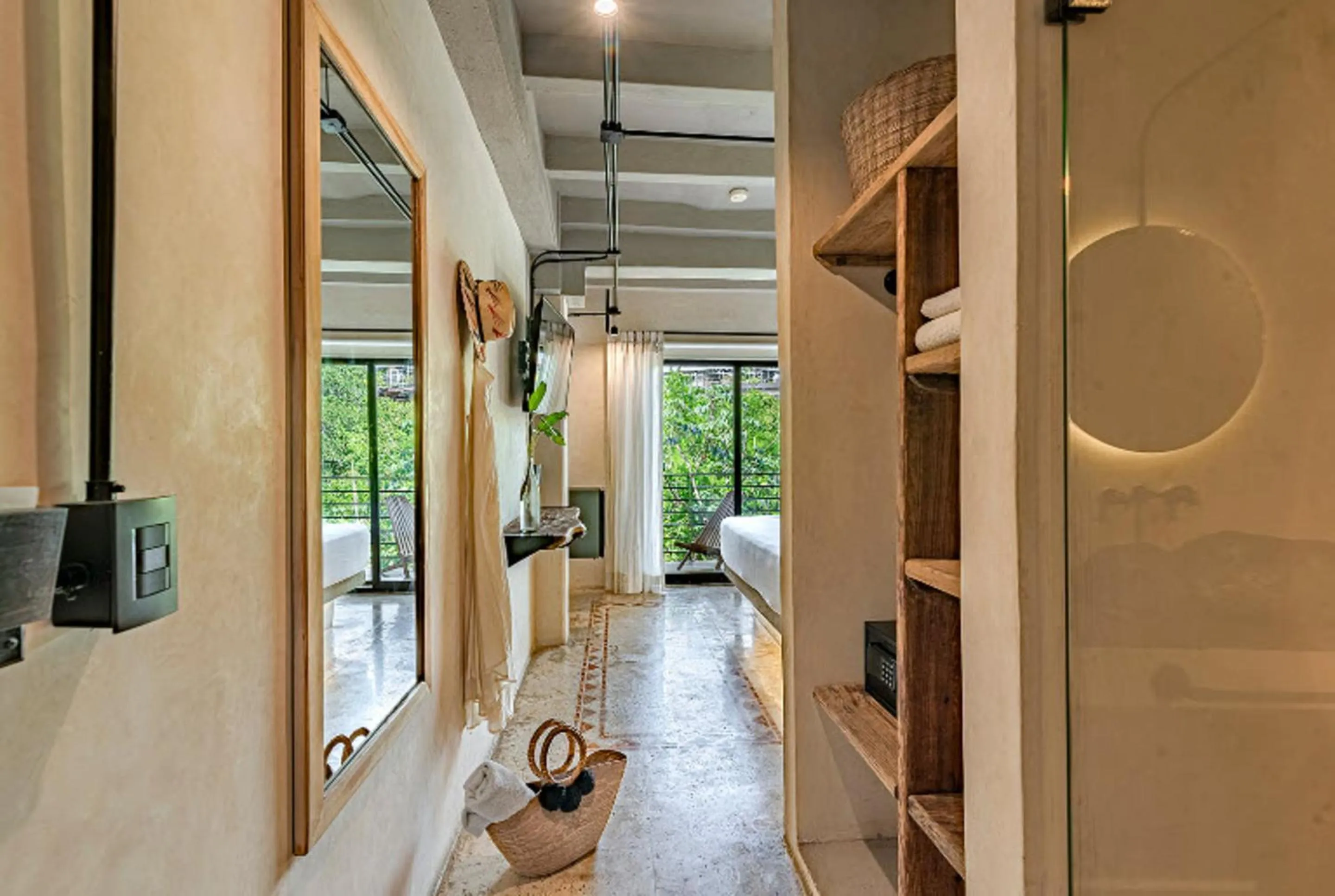 safe in Caribbean Paradise Hotel & Spa - 5th Avenue